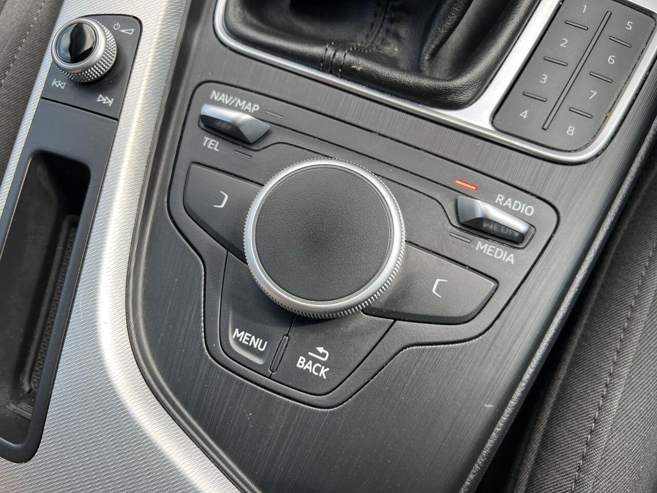 Audi A4 view 31