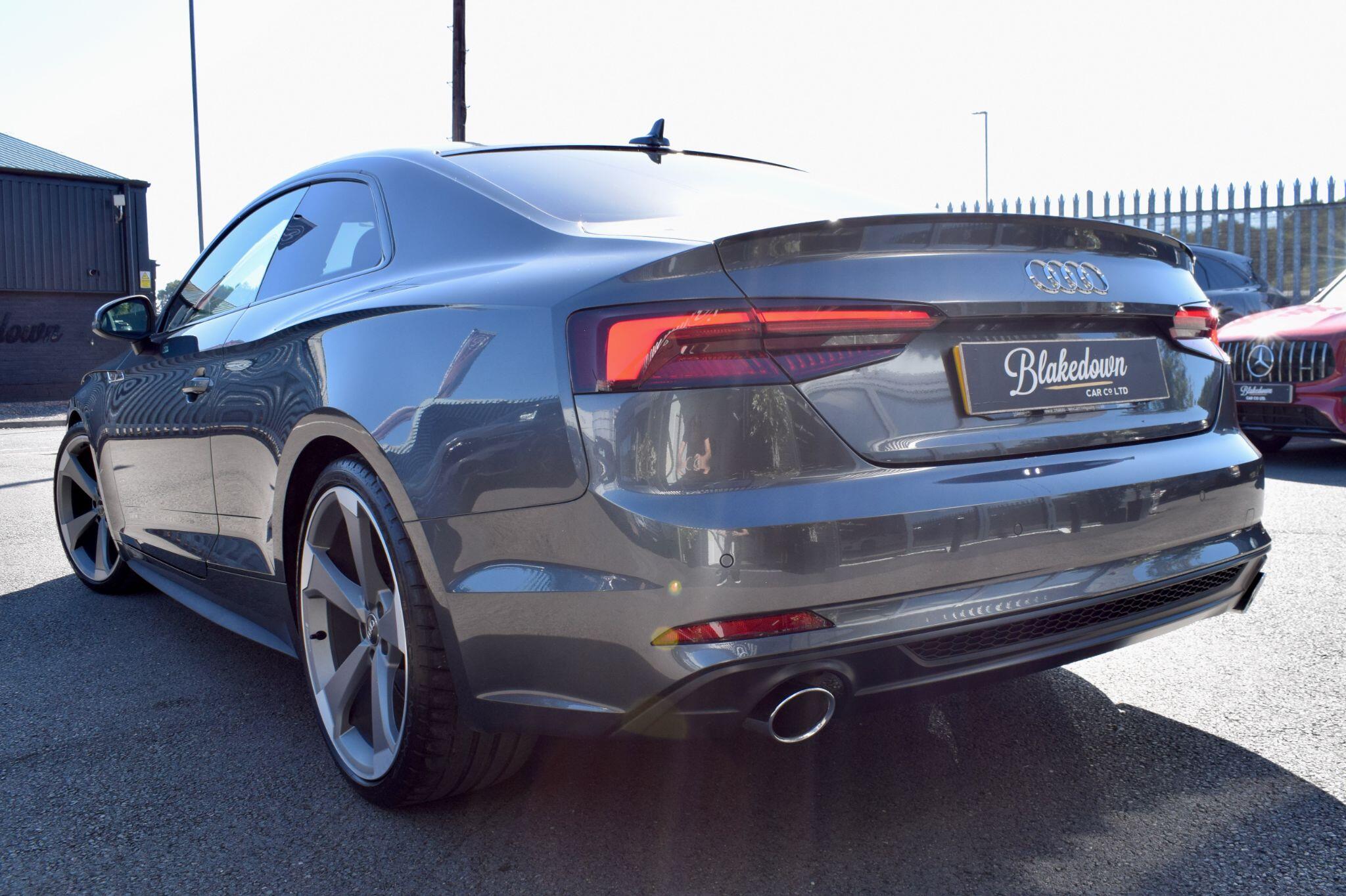 Audi A5 view 7