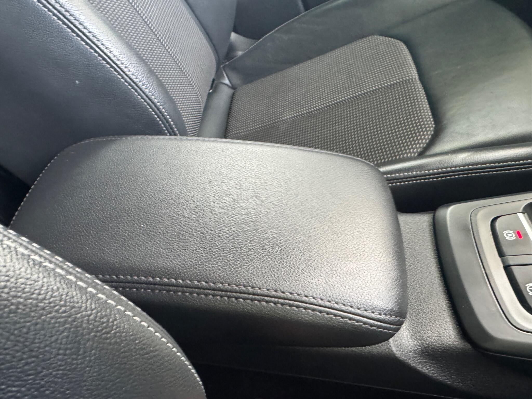 Audi Q2 view 34