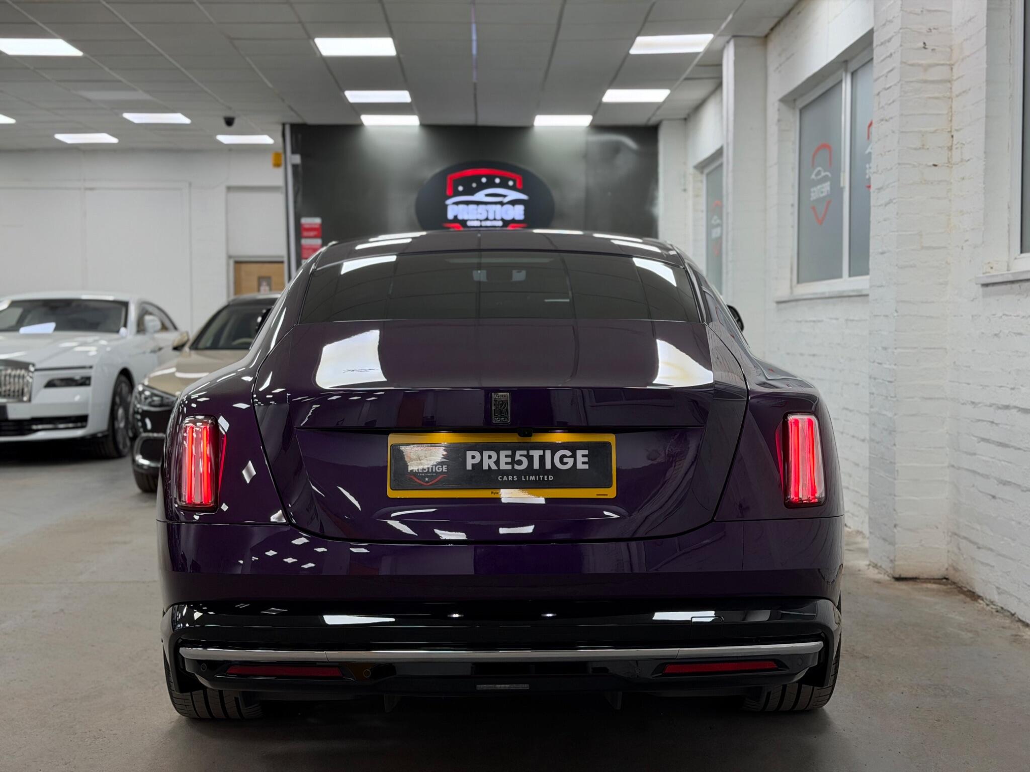 Rolls-Royce Spectre view 74
