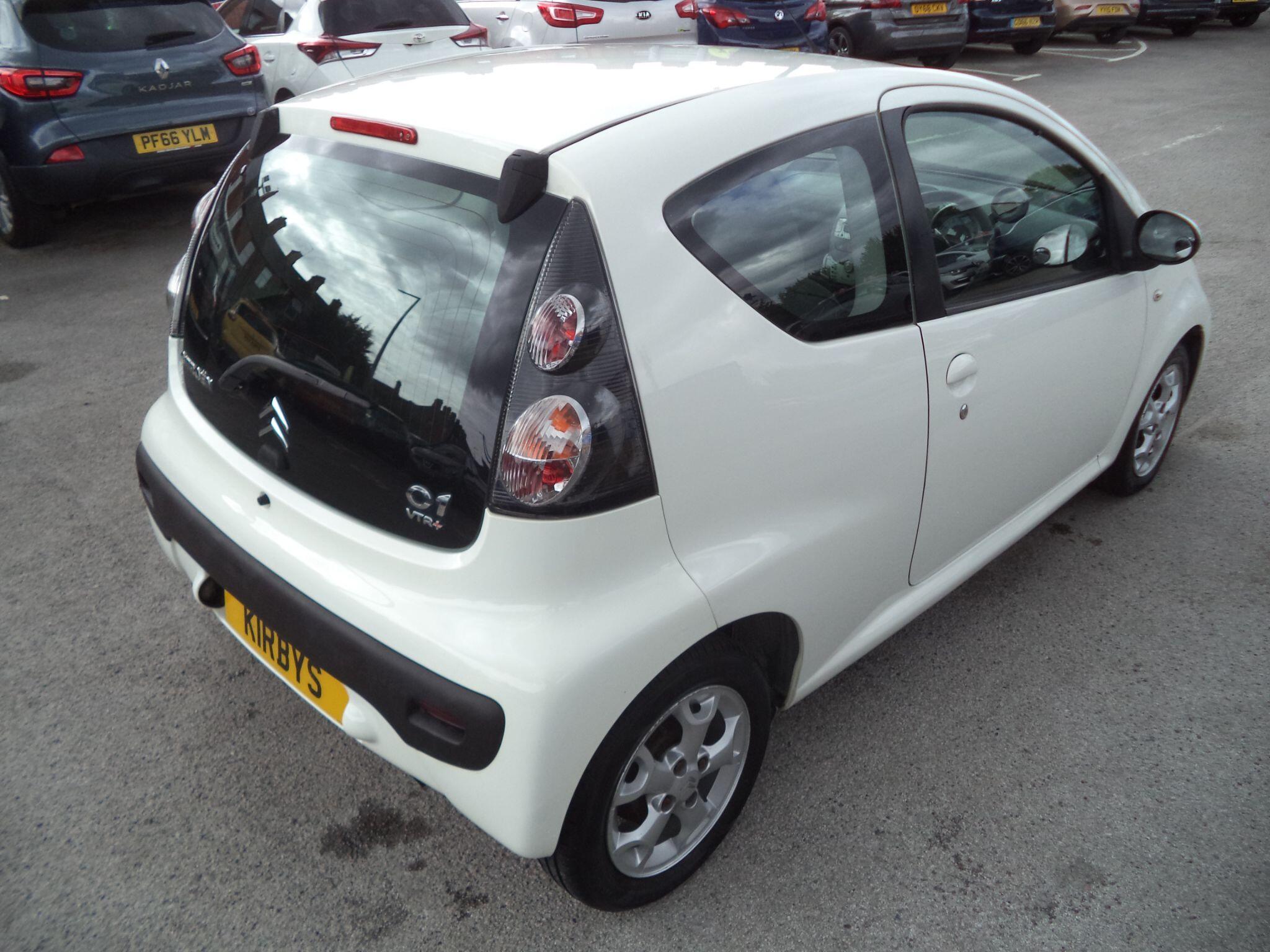 Citroen C1 view 8