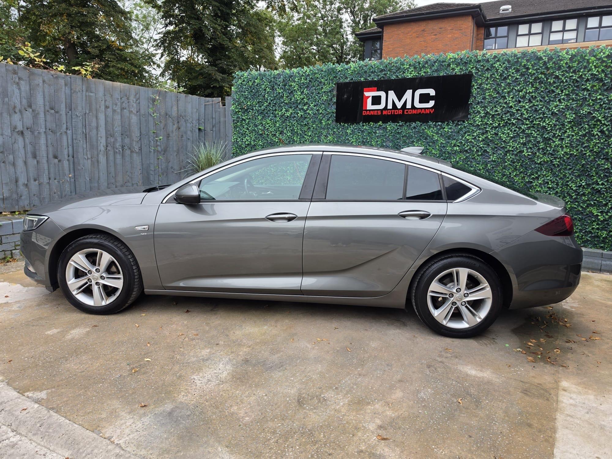 Vauxhall Insignia view 13