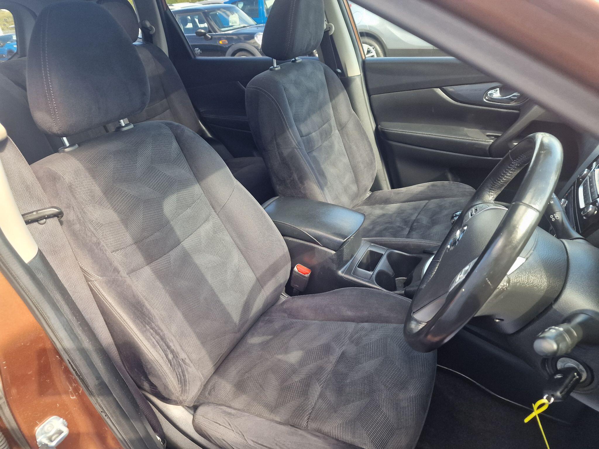 Nissan X-Trail view 19