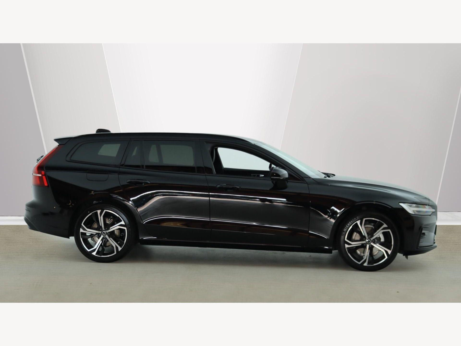 Volvo V60 view 3
