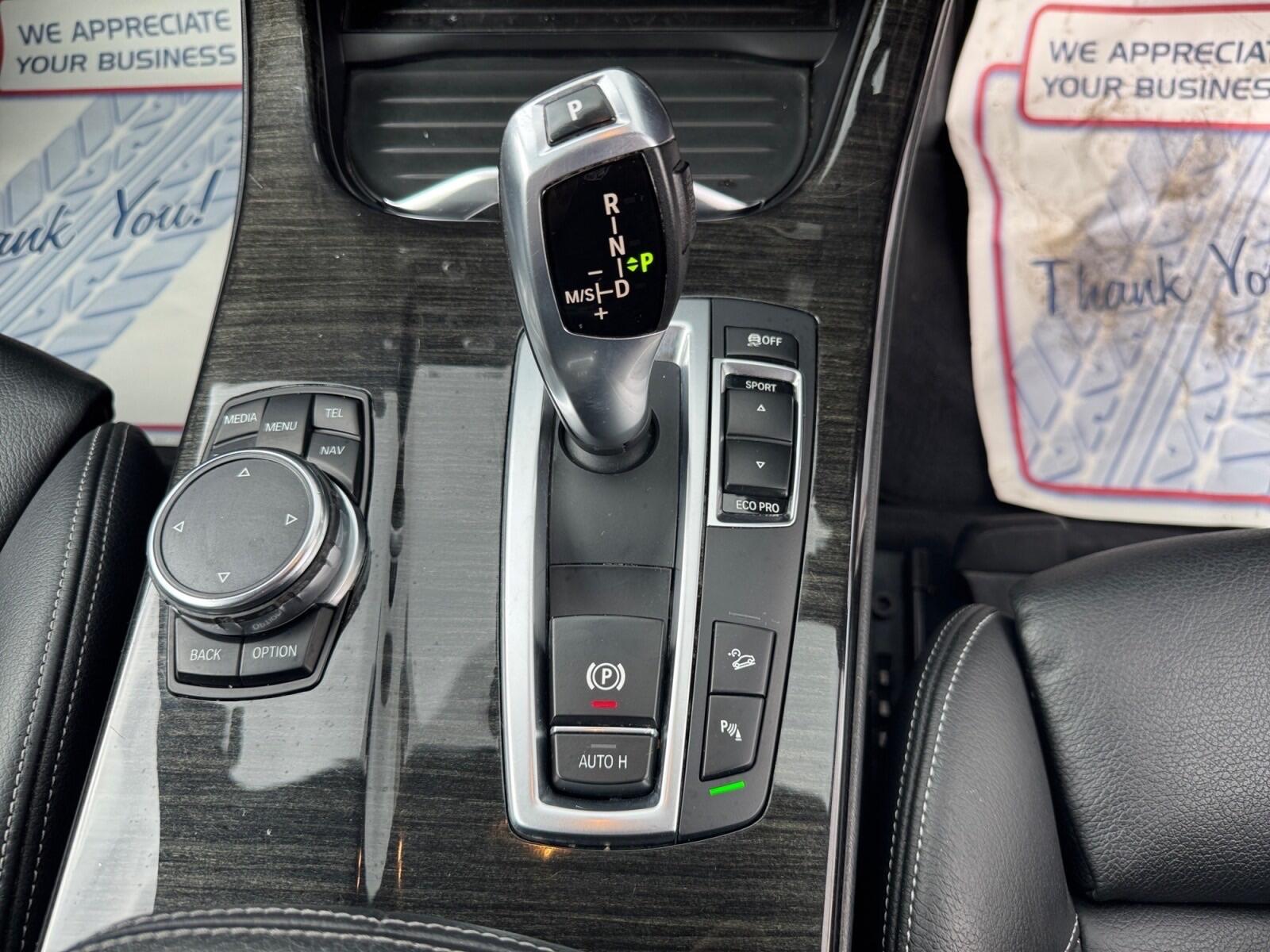BMW X3 view 9