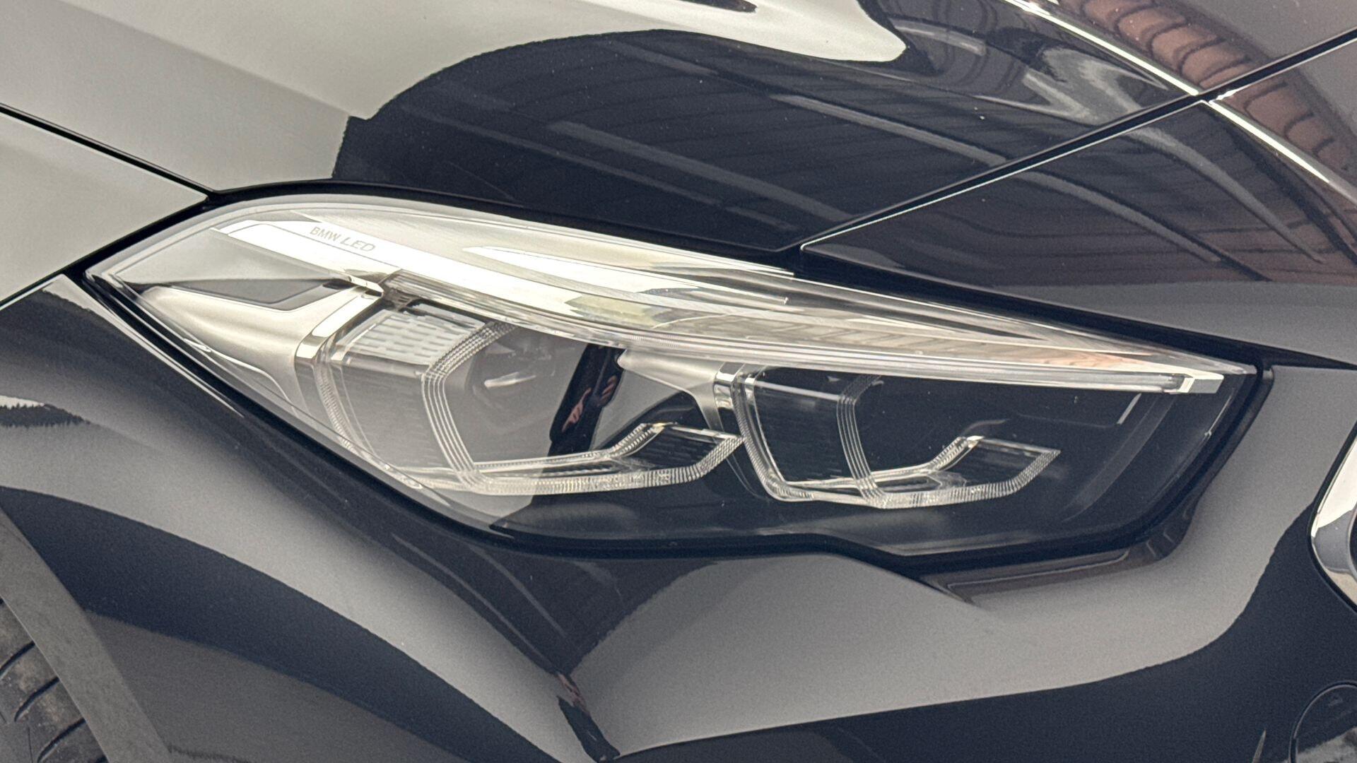 BMW 2 Series view 22