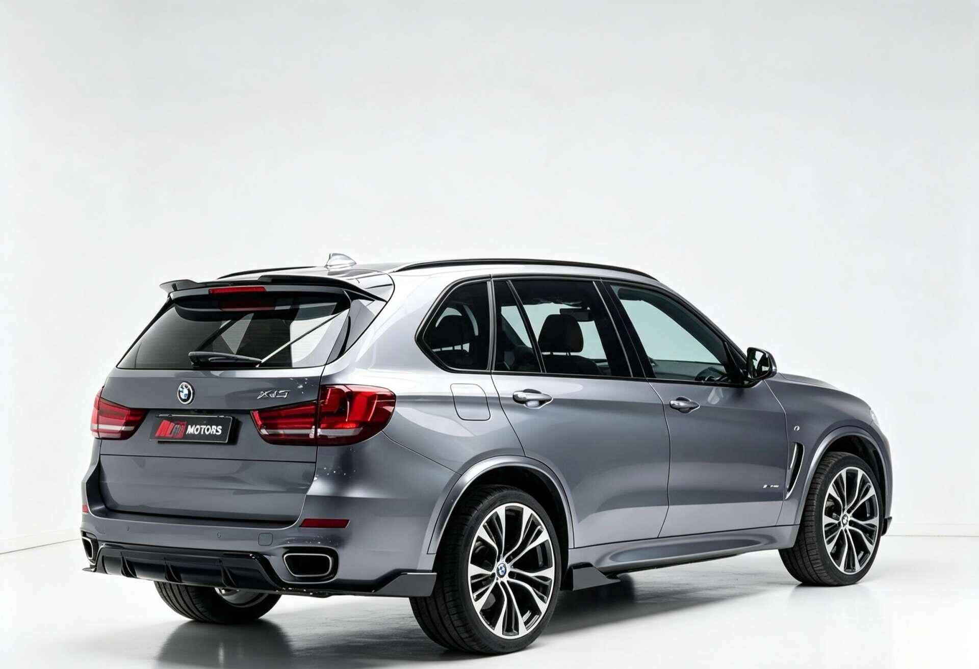 BMW X5 view 8