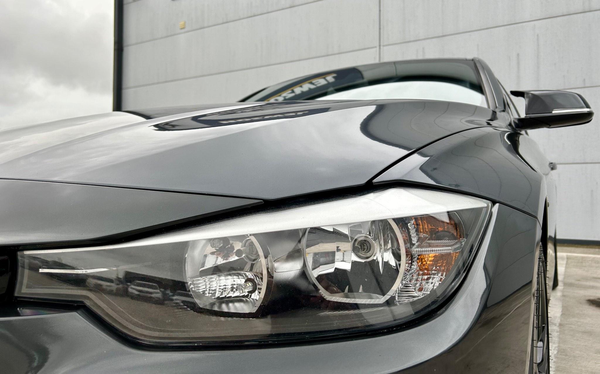 BMW 3 Series view 16