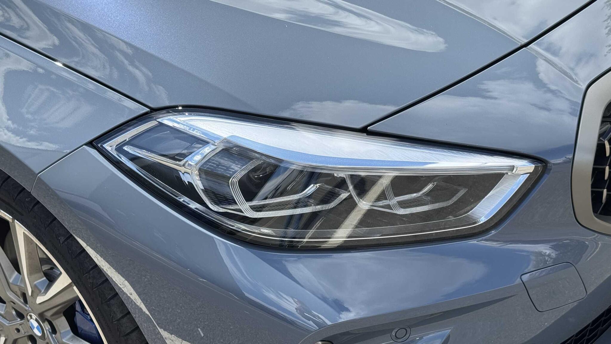 BMW 1 Series view 47