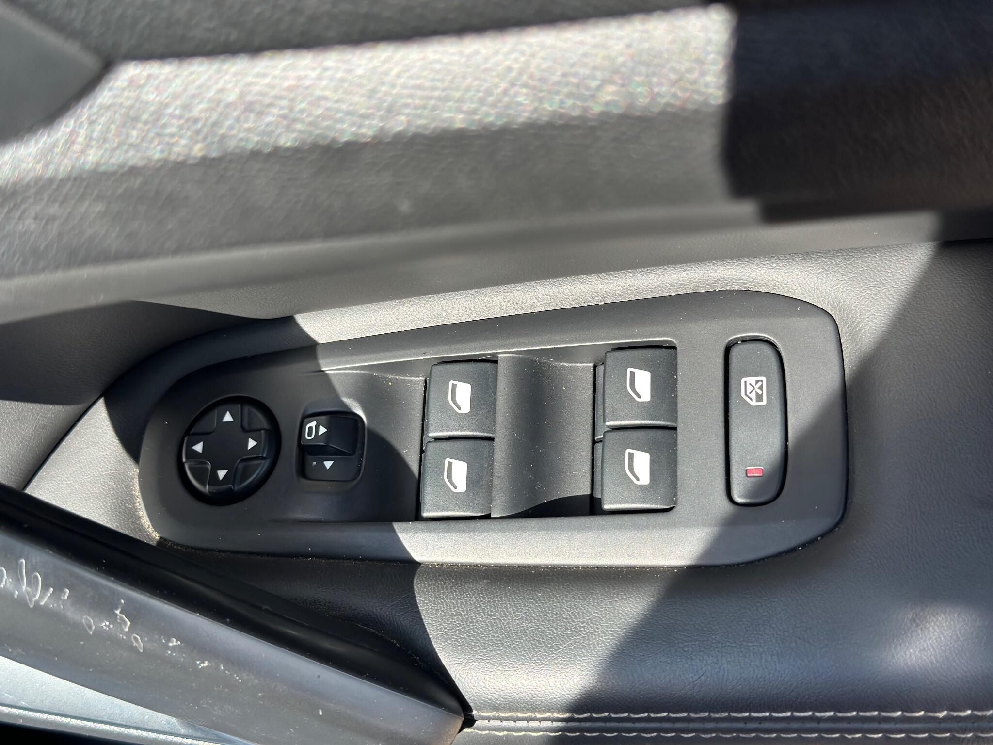 Peugeot 308 view 60