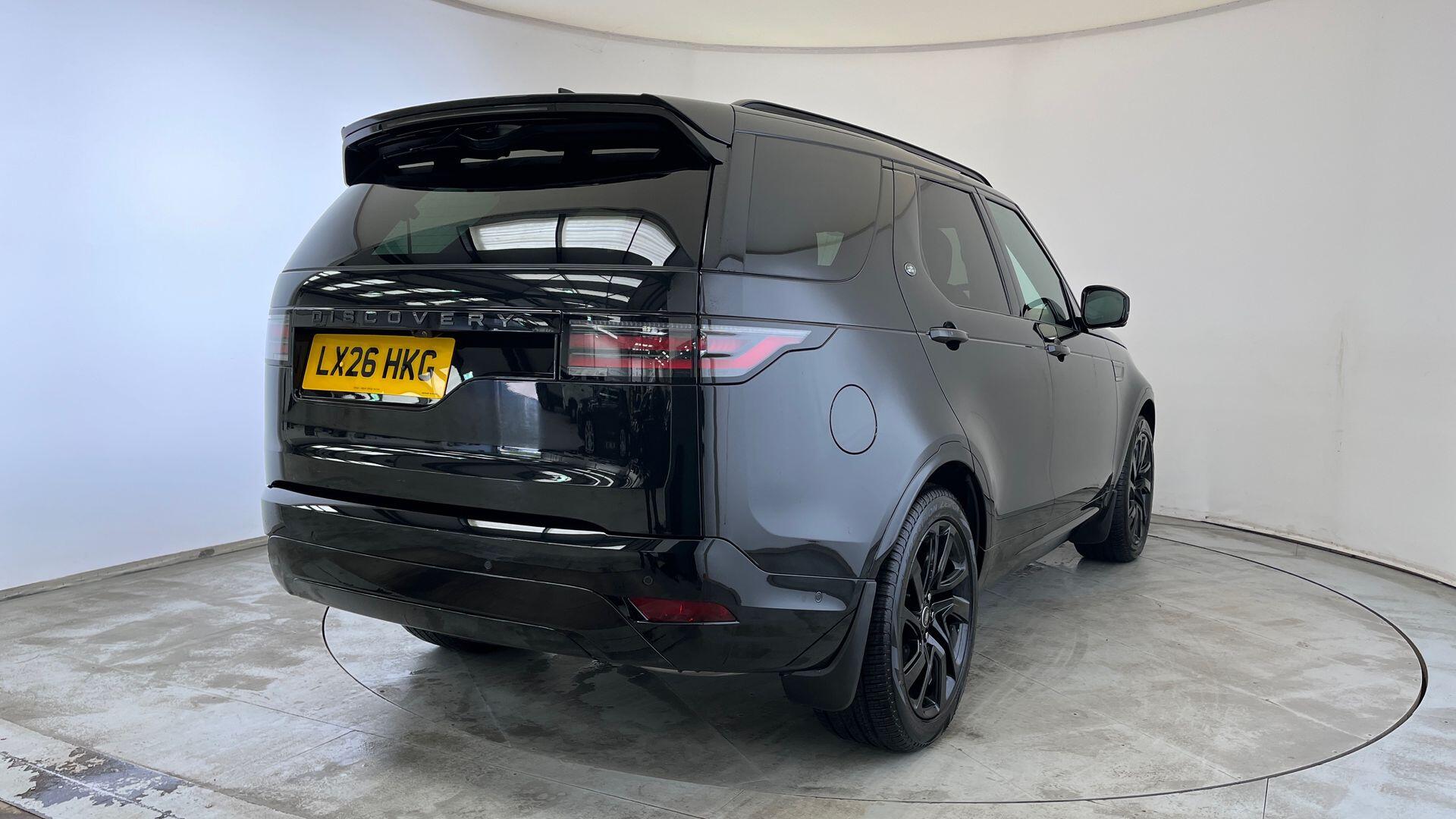 Land Rover Discovery view 29