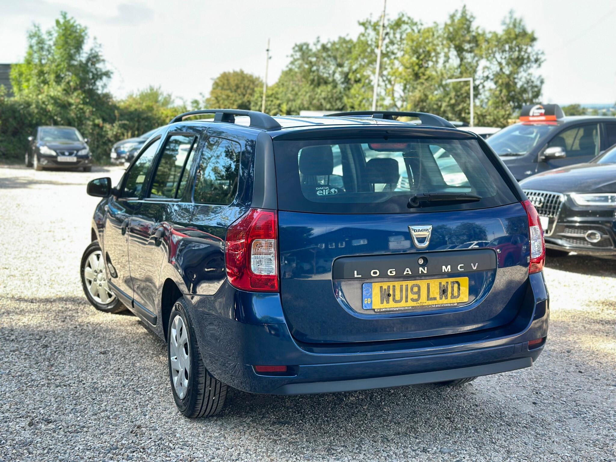 Dacia Logan MCV view 11