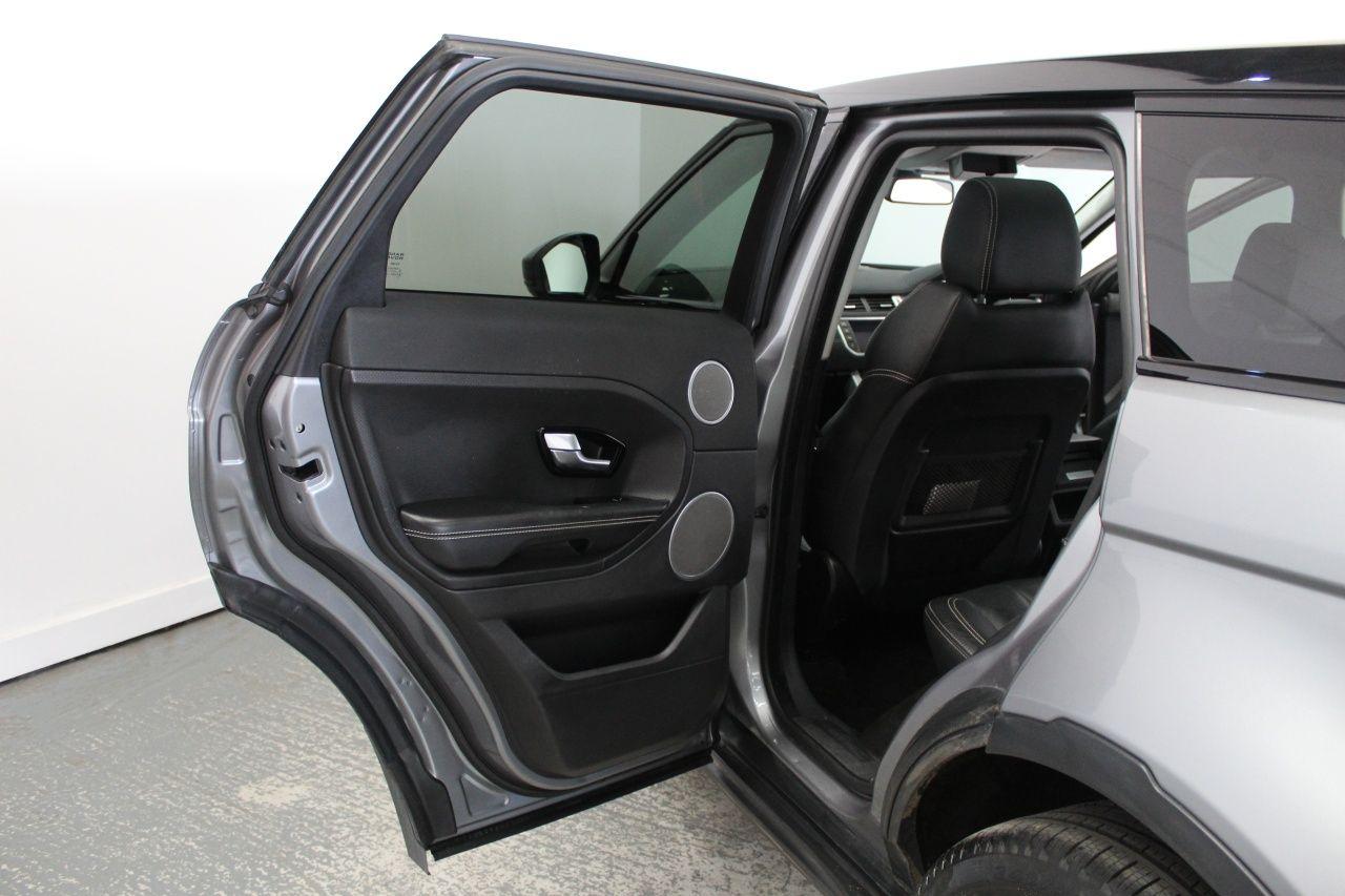 Land Rover Range Rover Evoque view 30