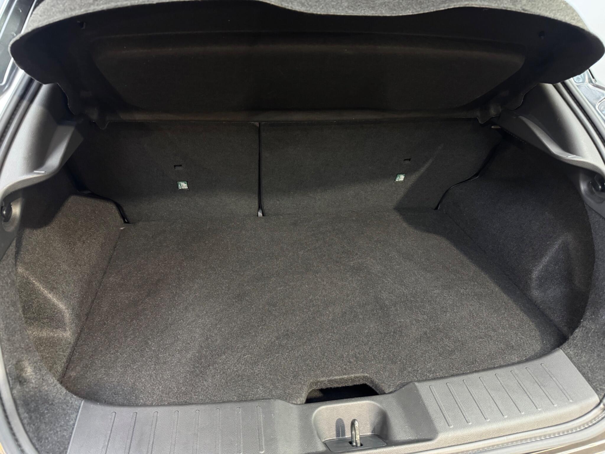 Nissan Juke view 17