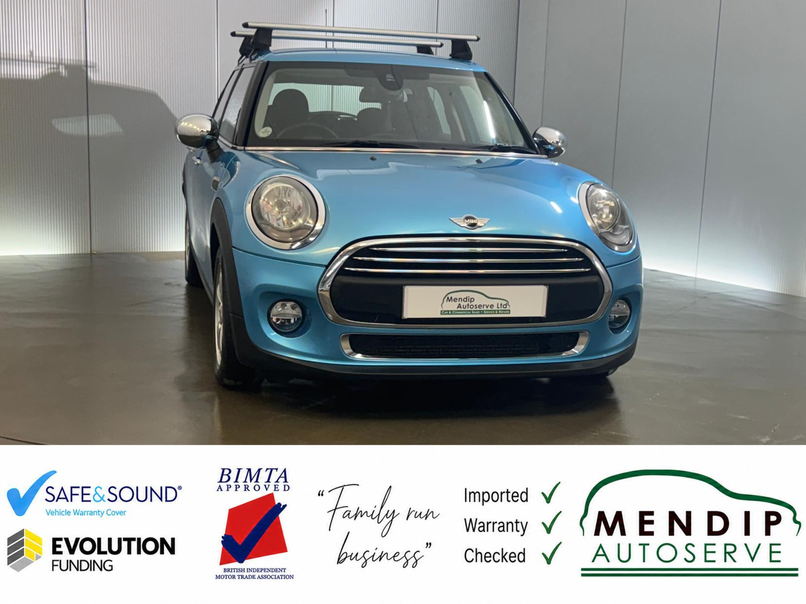 Mini Hatch view 43