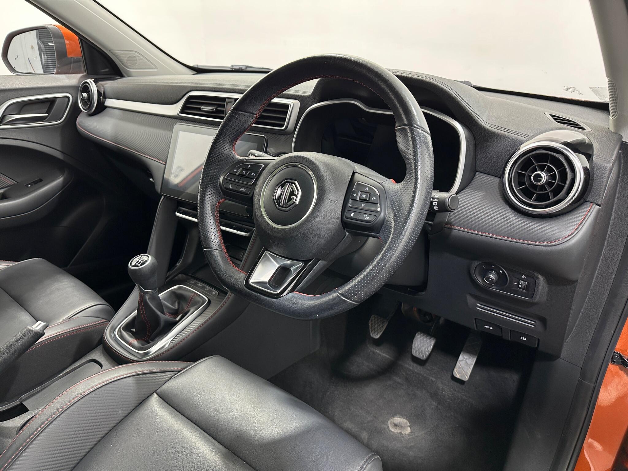 MG ZS view 11