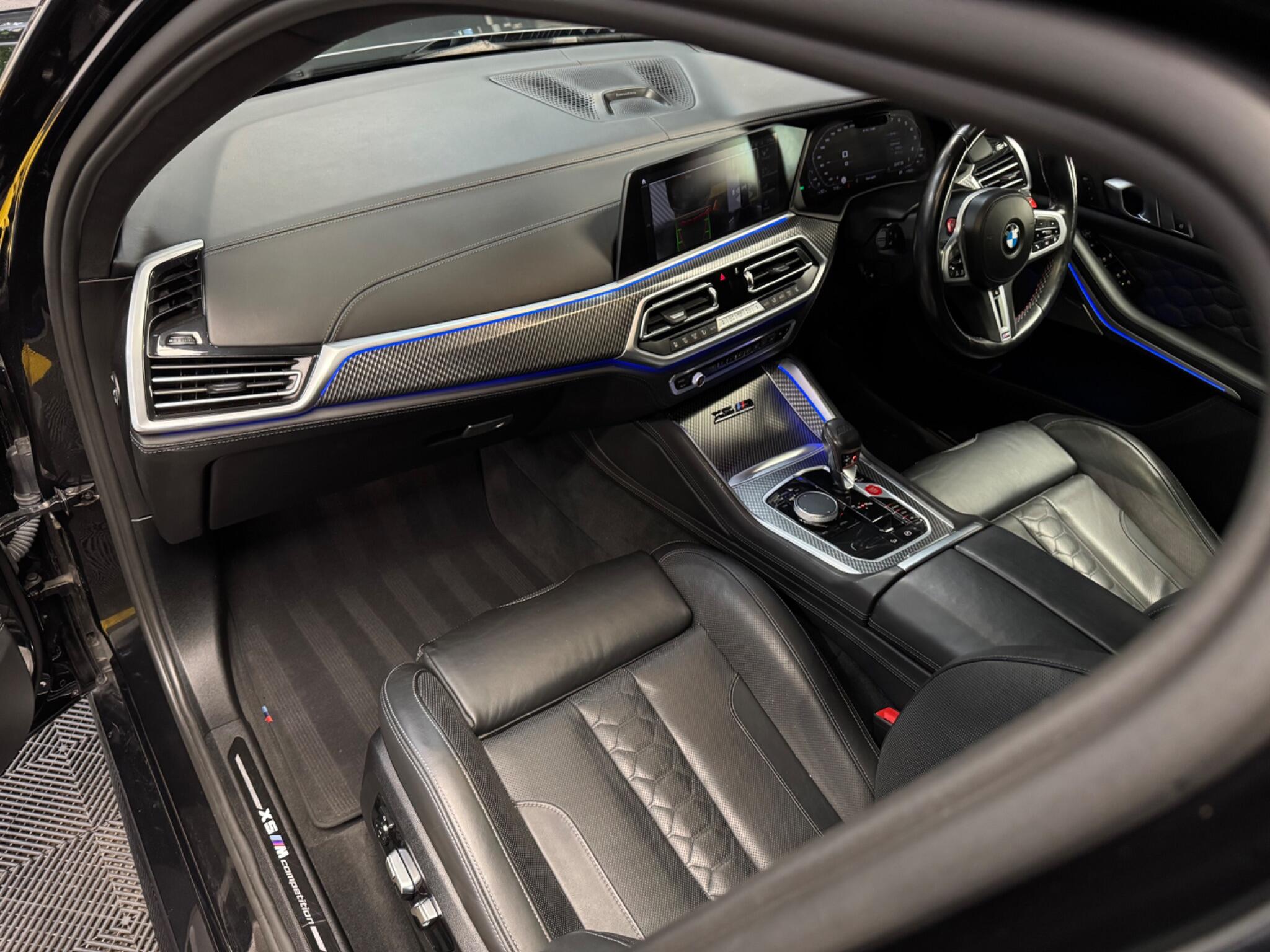 BMW X5 M view 20