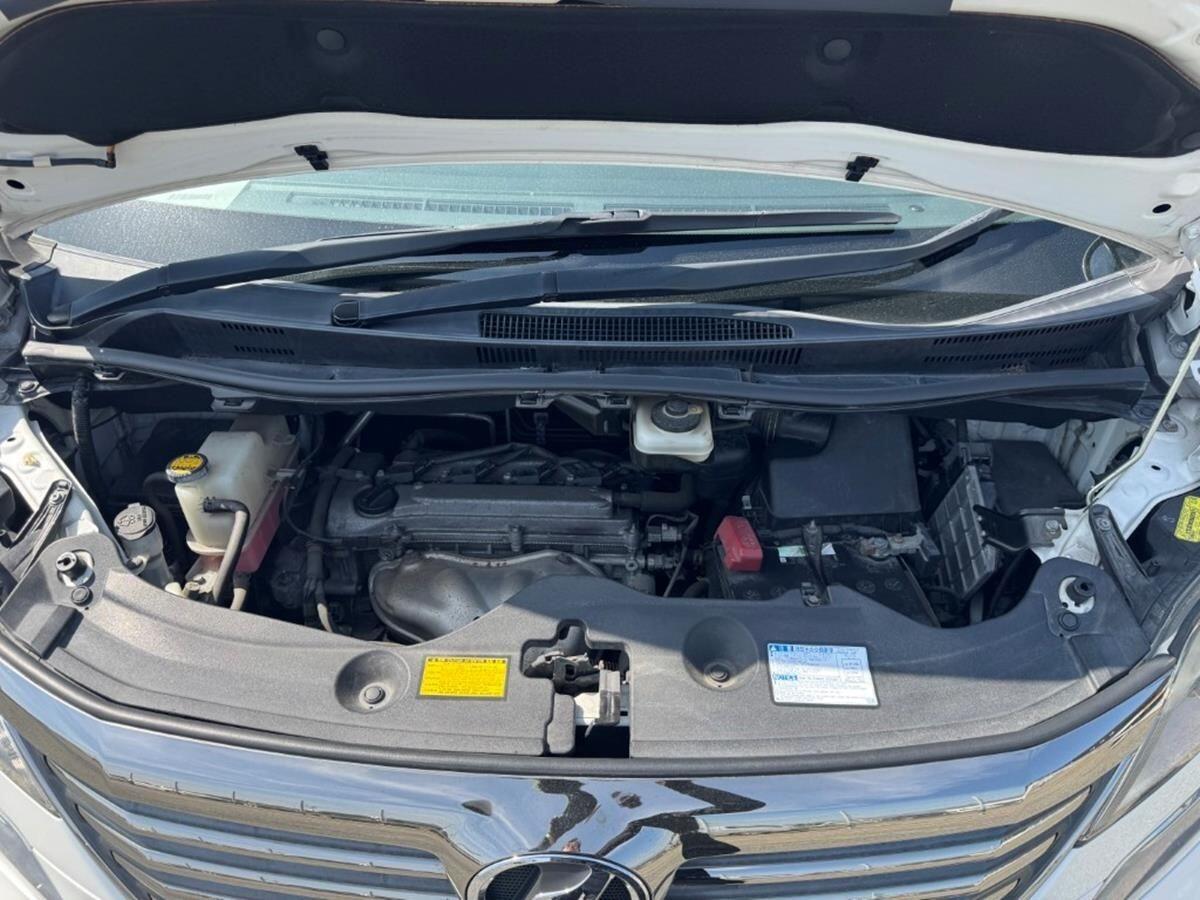 Toyota Vellfire view 20