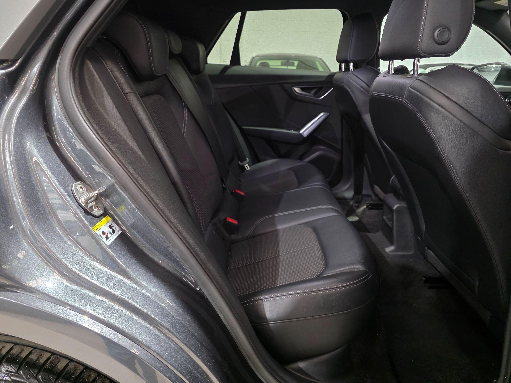 Audi Q2 view 23