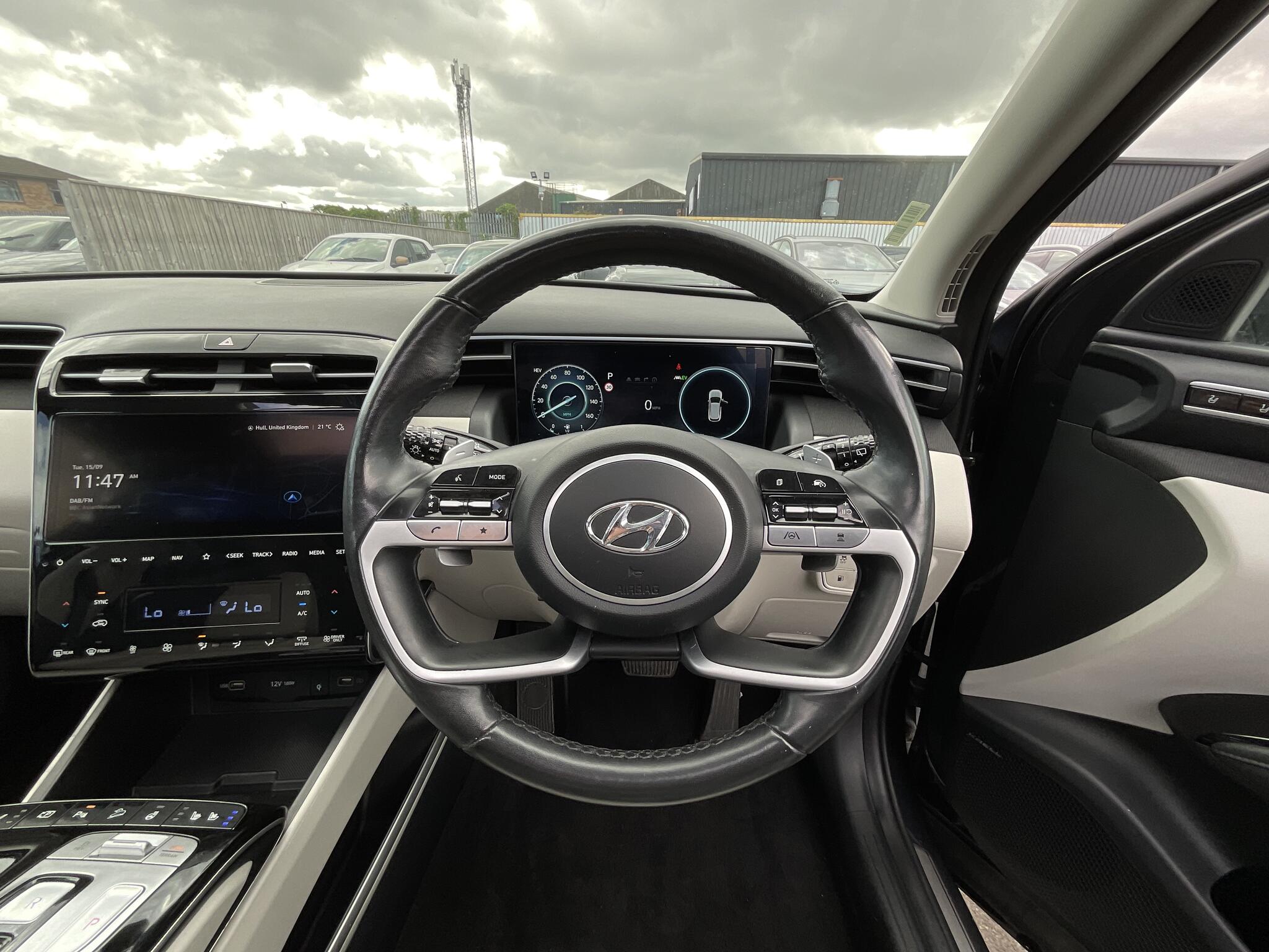 Hyundai Tucson view 24