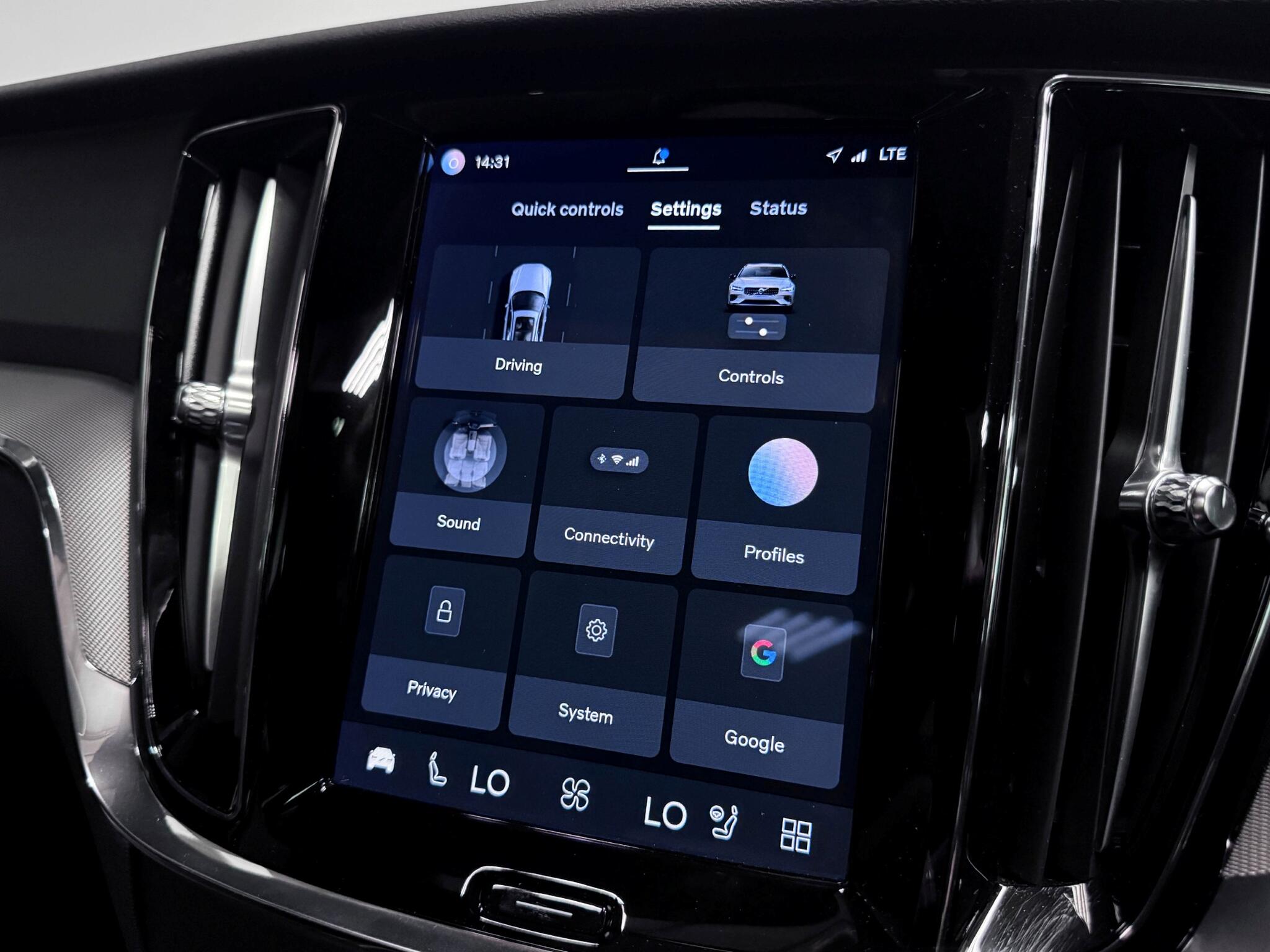 Volvo V60 view 45