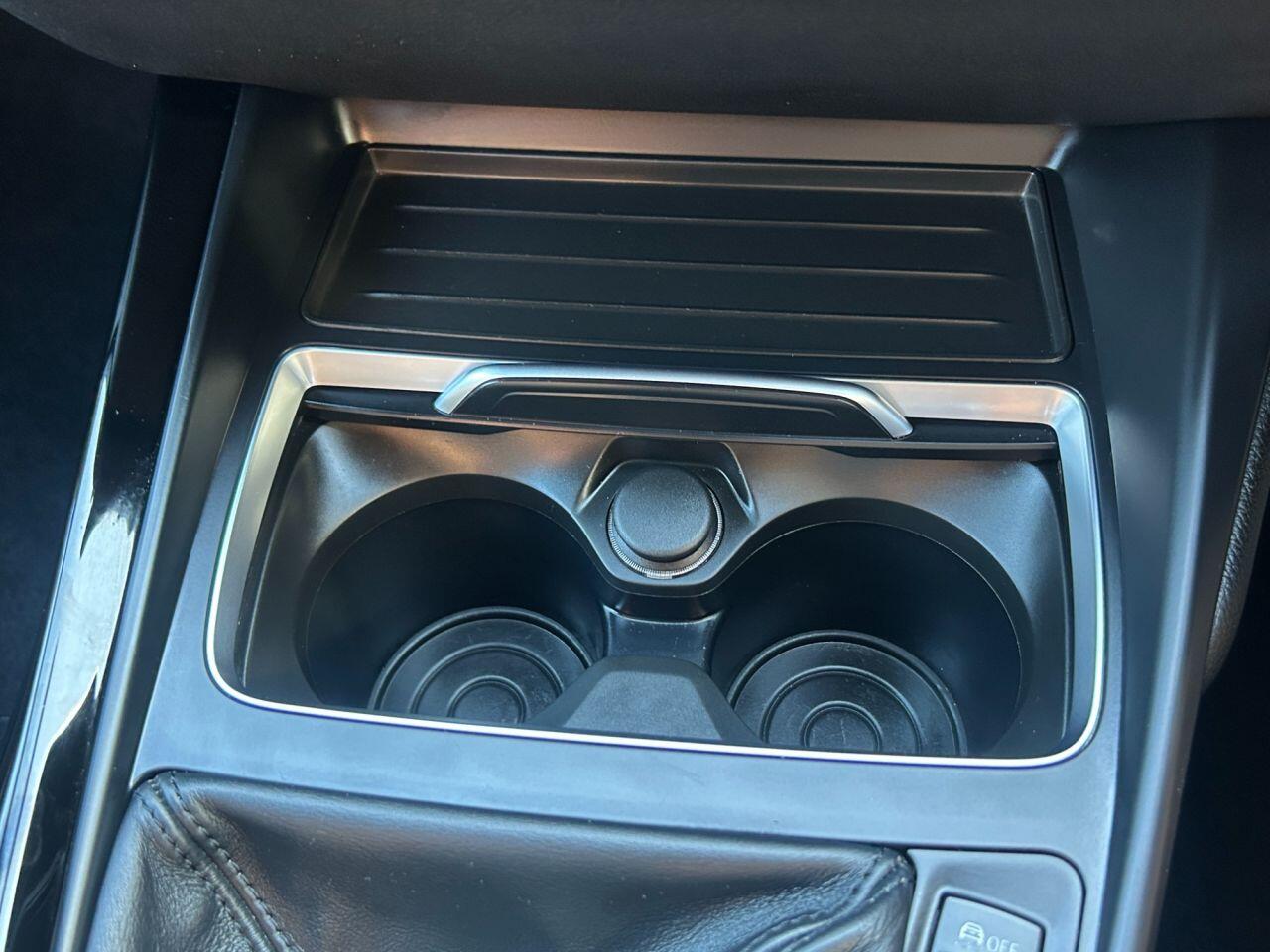 BMW 1 Series view 21