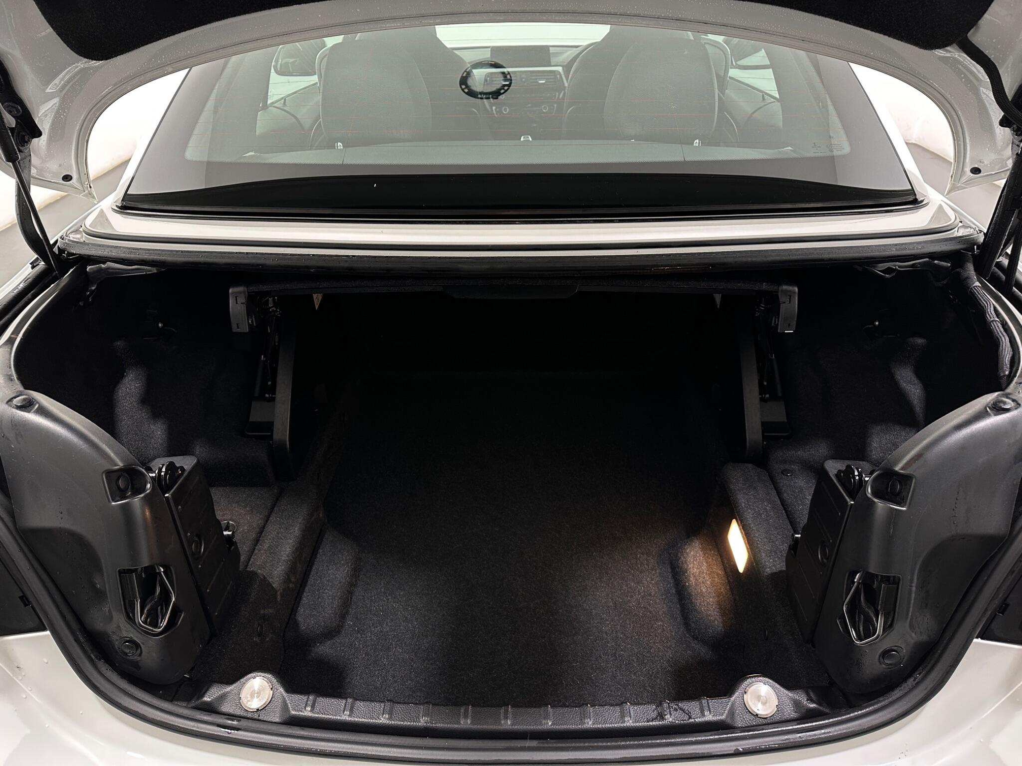 BMW 4 Series view 42