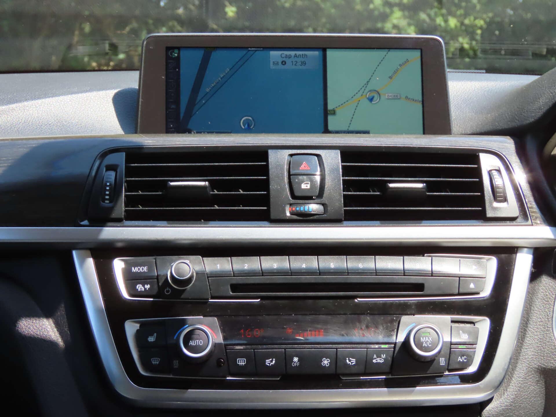 BMW 4 Series view 11