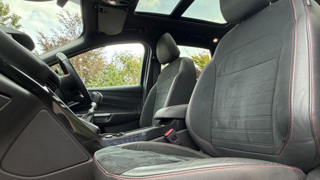 Ford Kuga view 9