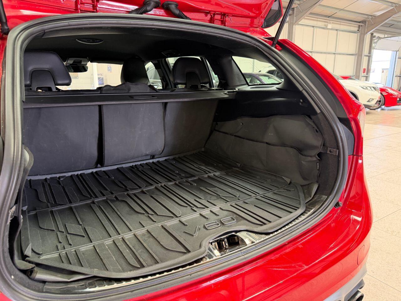 Volvo V60 view 29