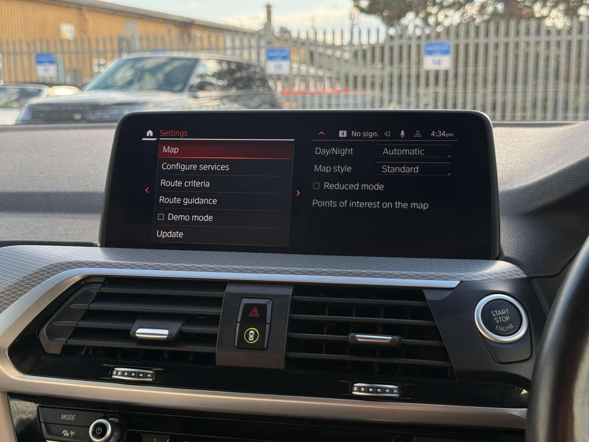 BMW X4 view 75