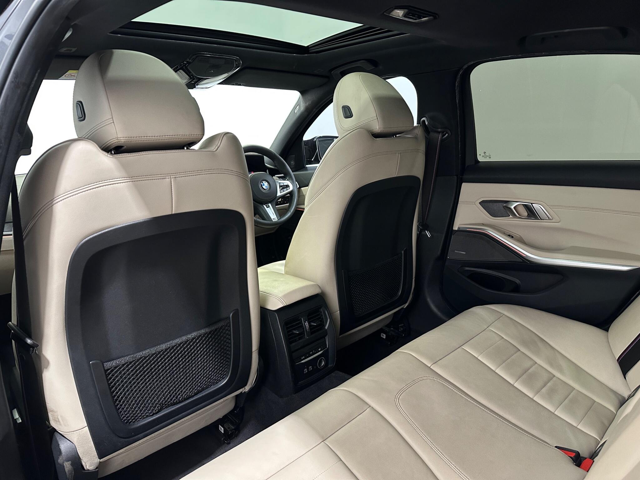 BMW 3 Series view 40