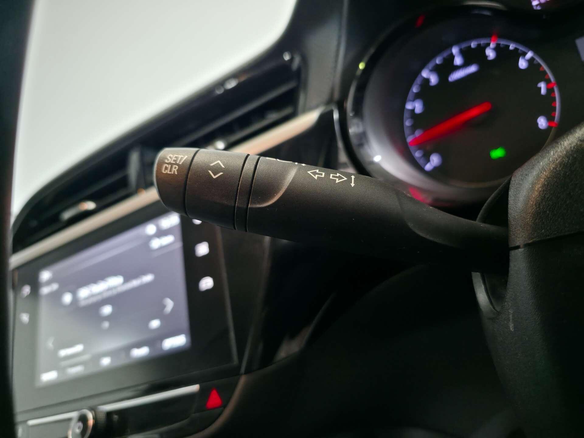 Vauxhall Corsa view 28