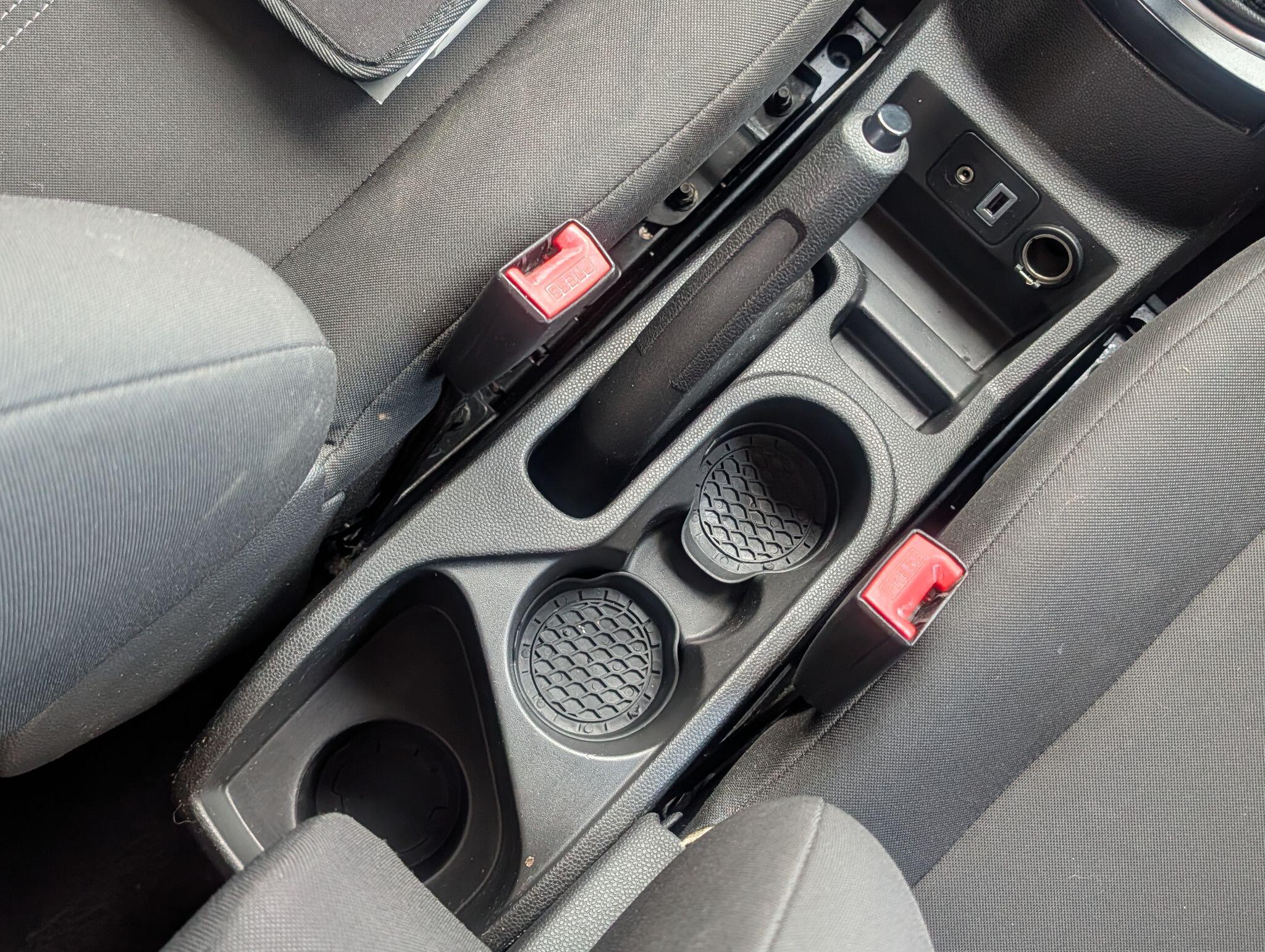 Ford Ecosport view 29