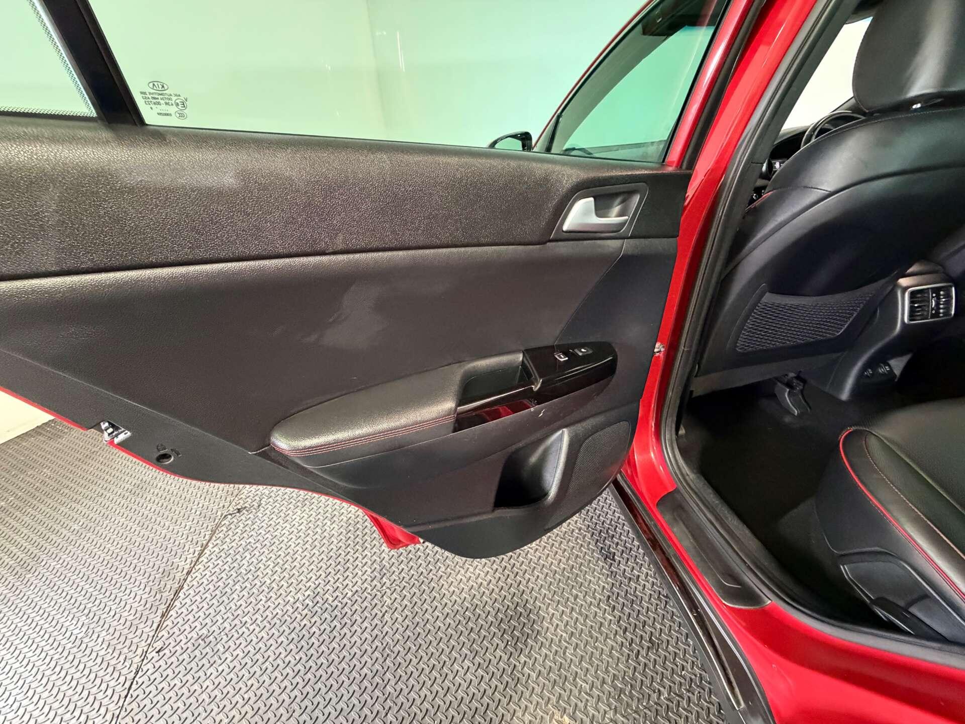 Kia Sportage view 65