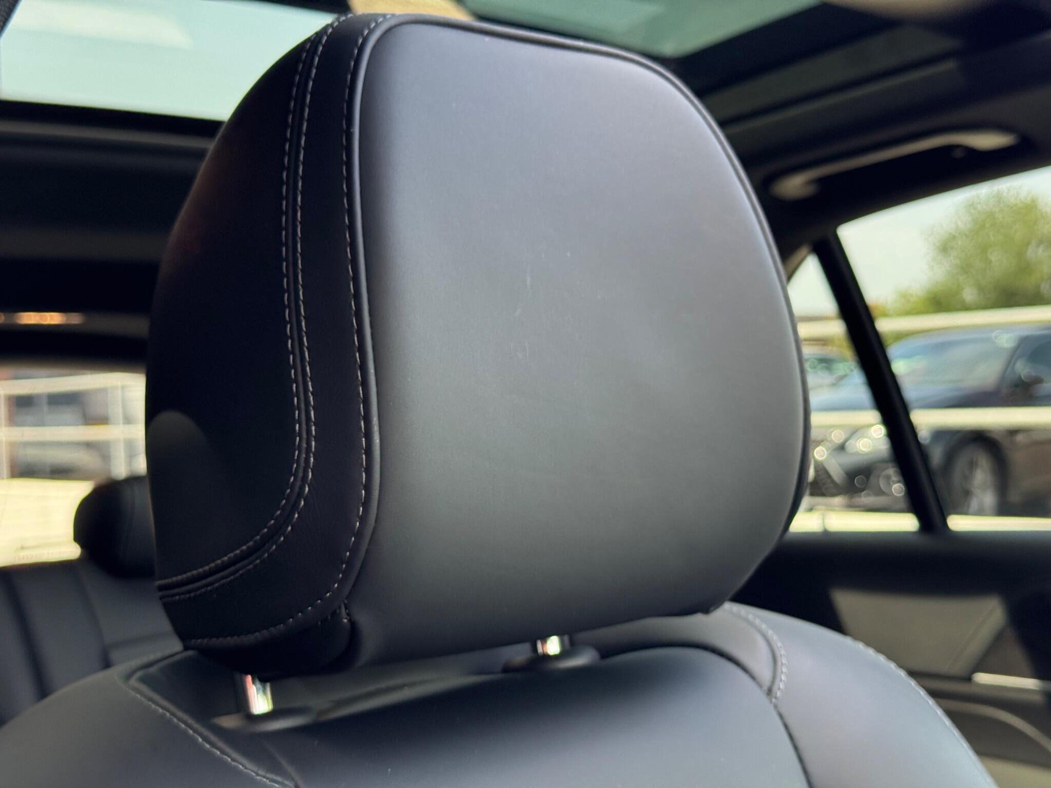 Mercedes-Benz Gle view 49