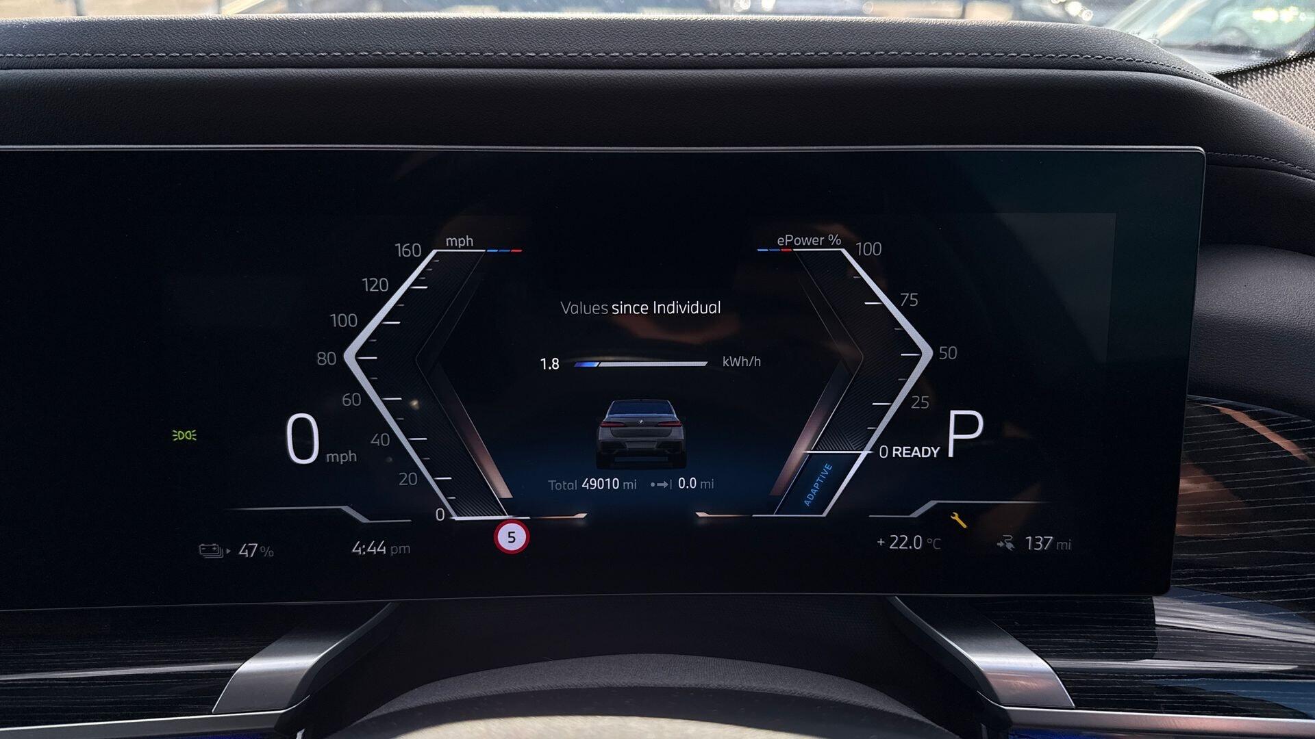 BMW I7 view 9