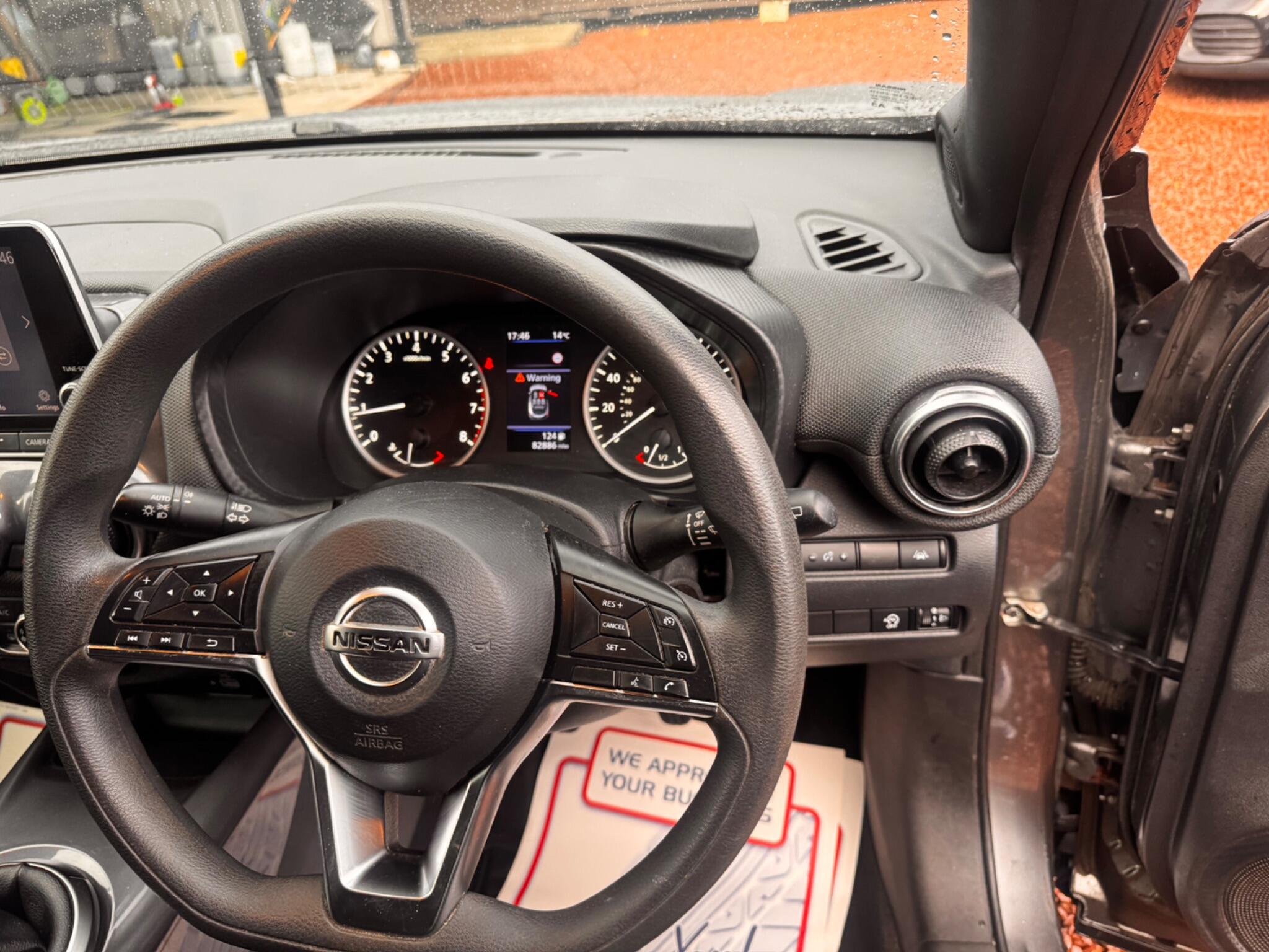Nissan Juke view 32