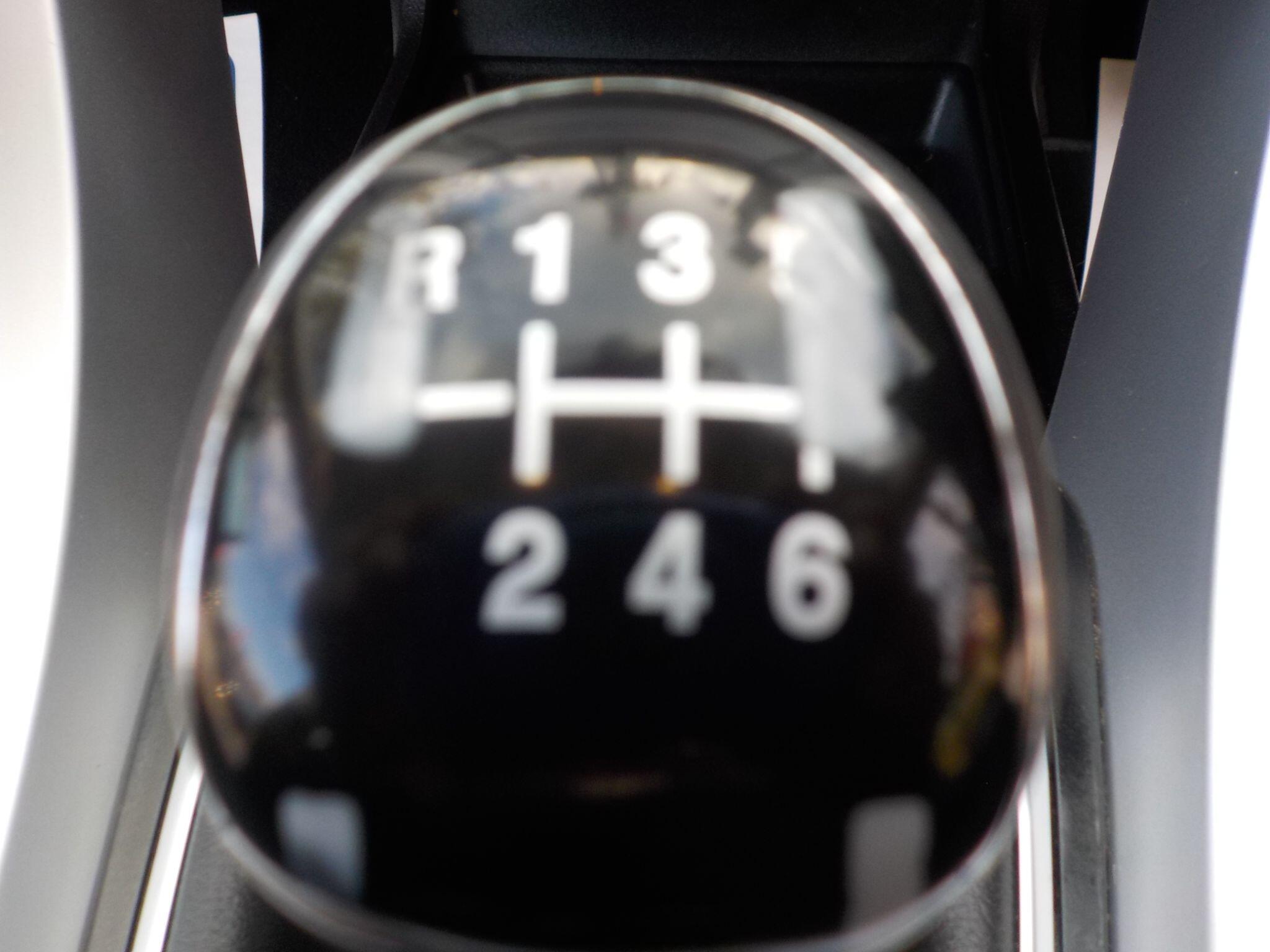 Ford Mondeo 2.0 TDCi ECOnetic Zetec Euro 6 (s/s) 5dr