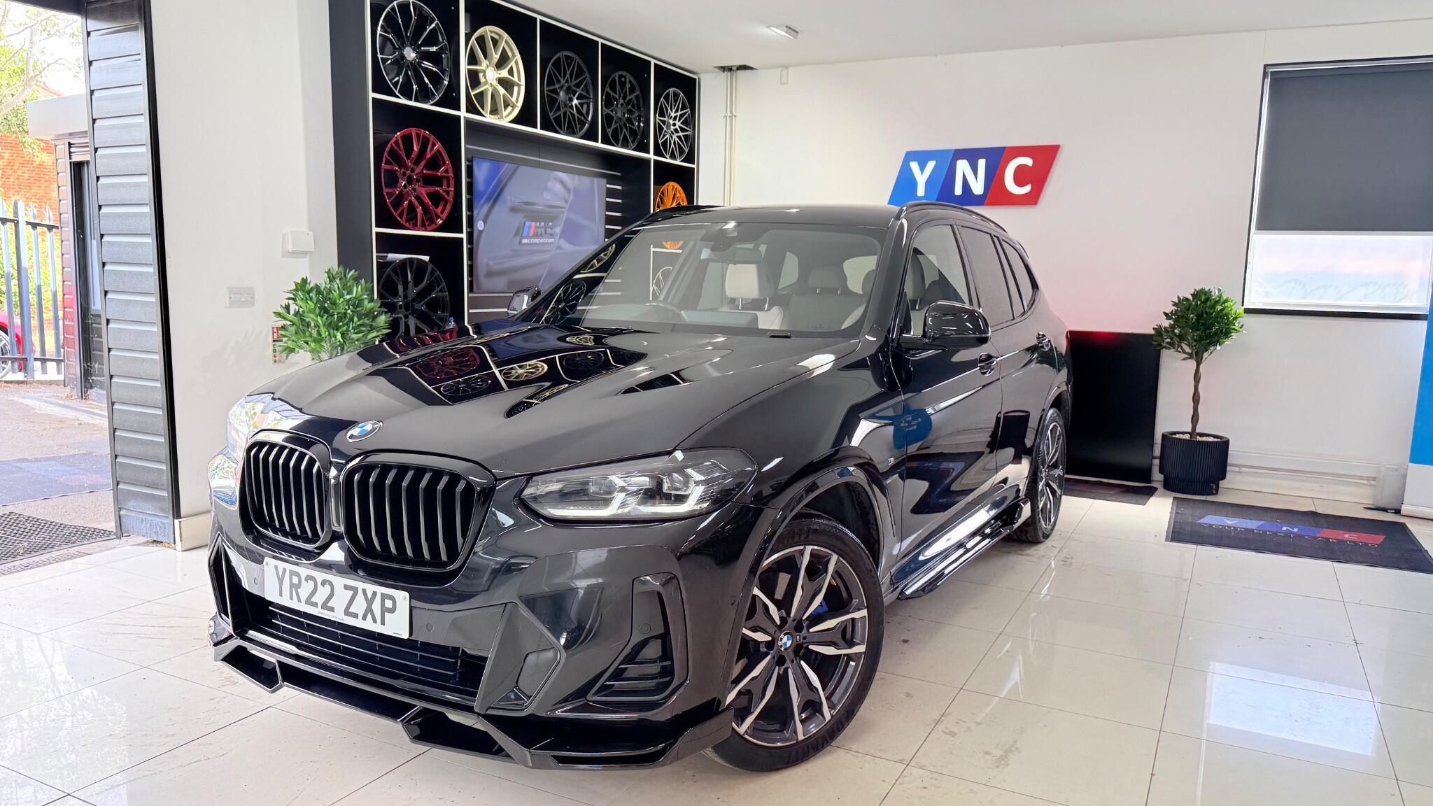 BMW X3 view 14