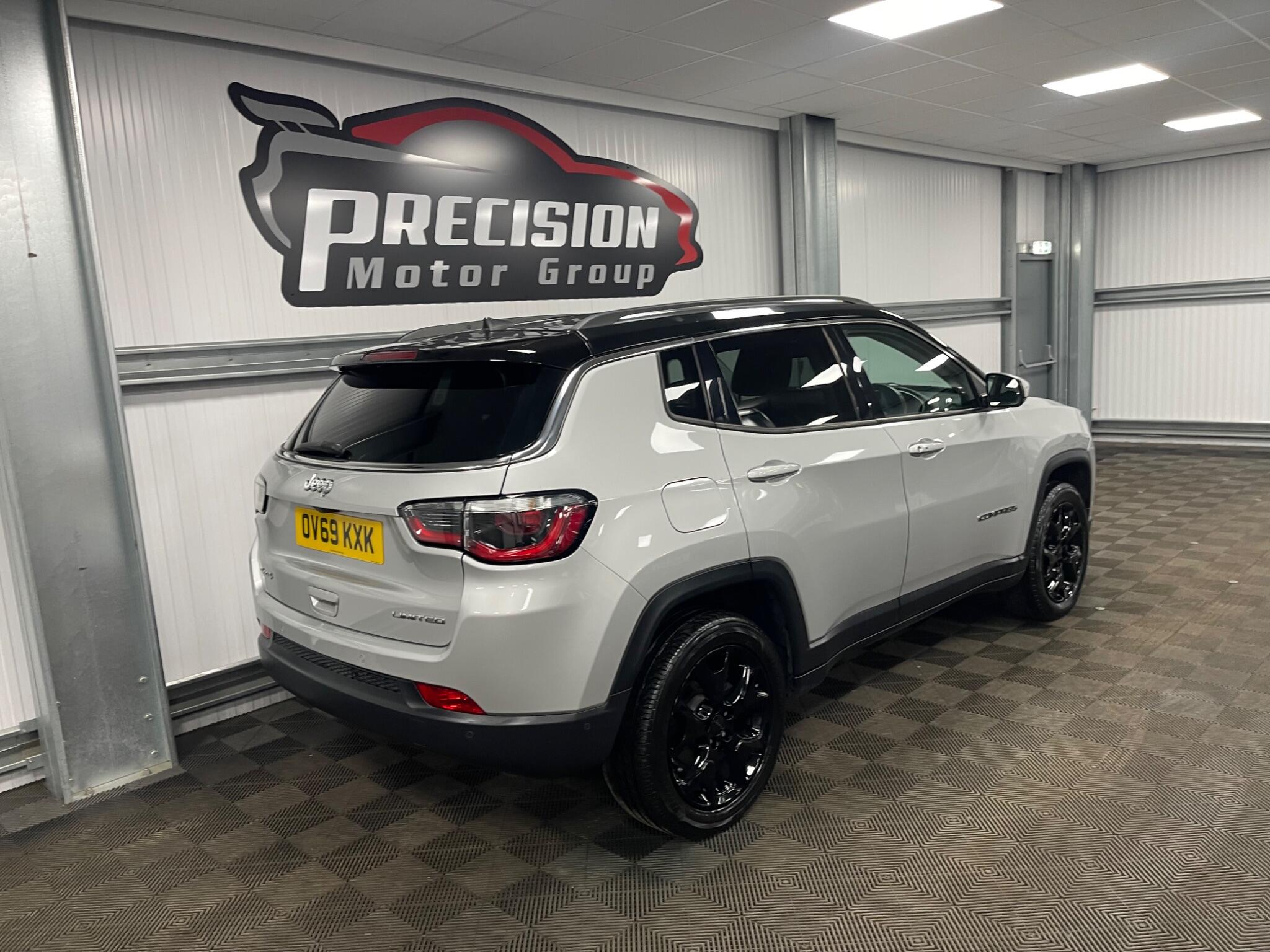 Jeep Compass view 26