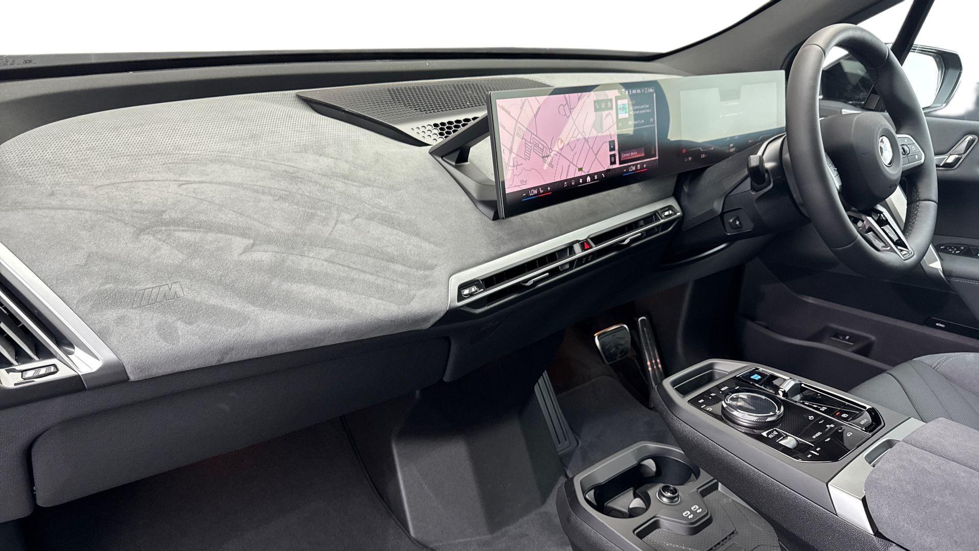 BMW iX view 7