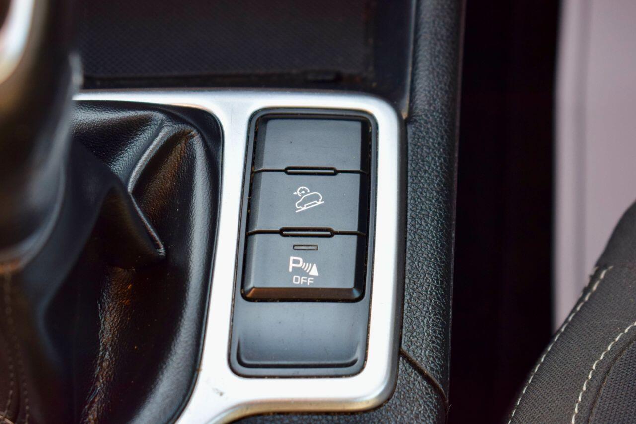 Kia Sportage view 56