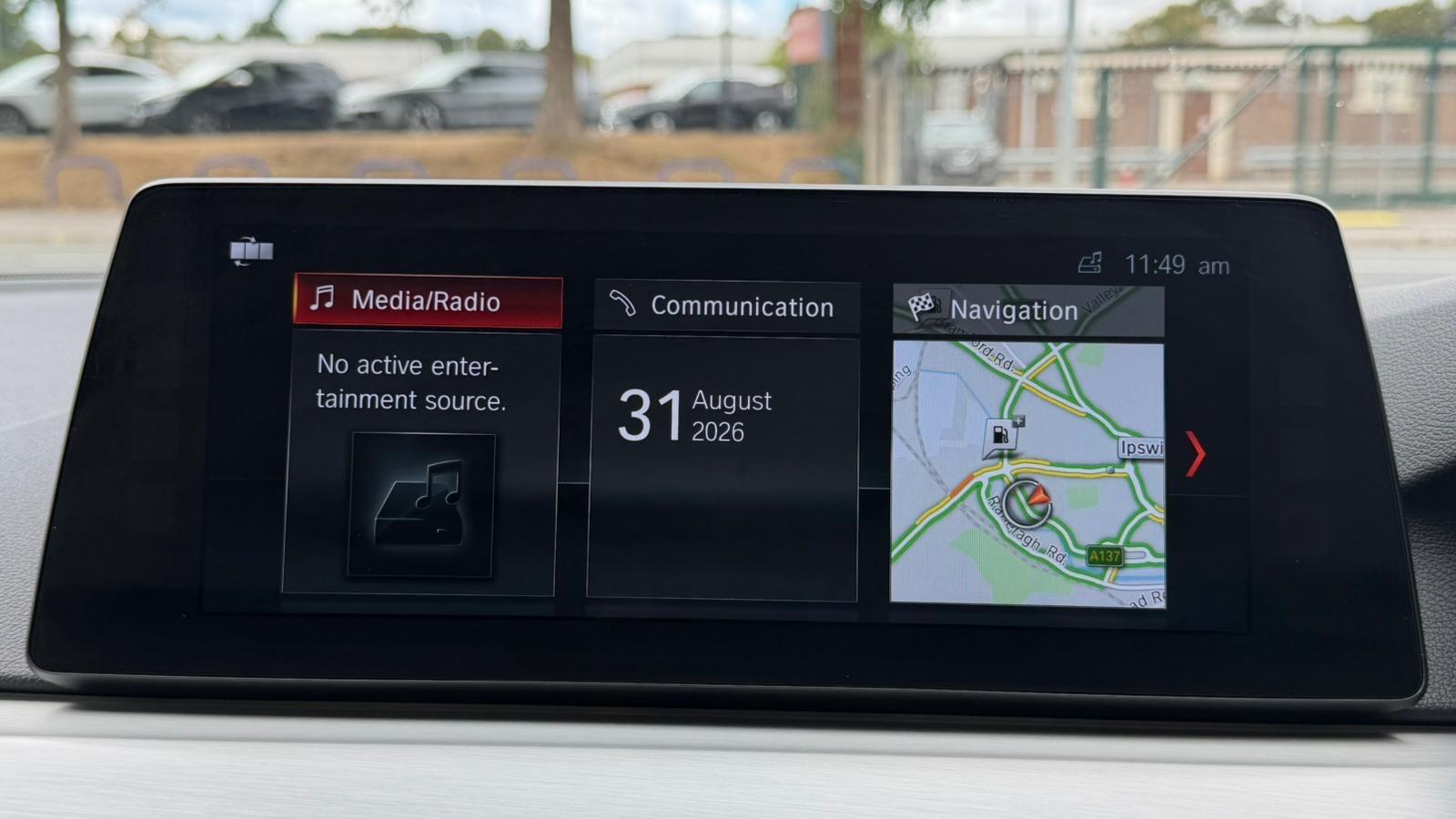 BMW 5 Series view 16