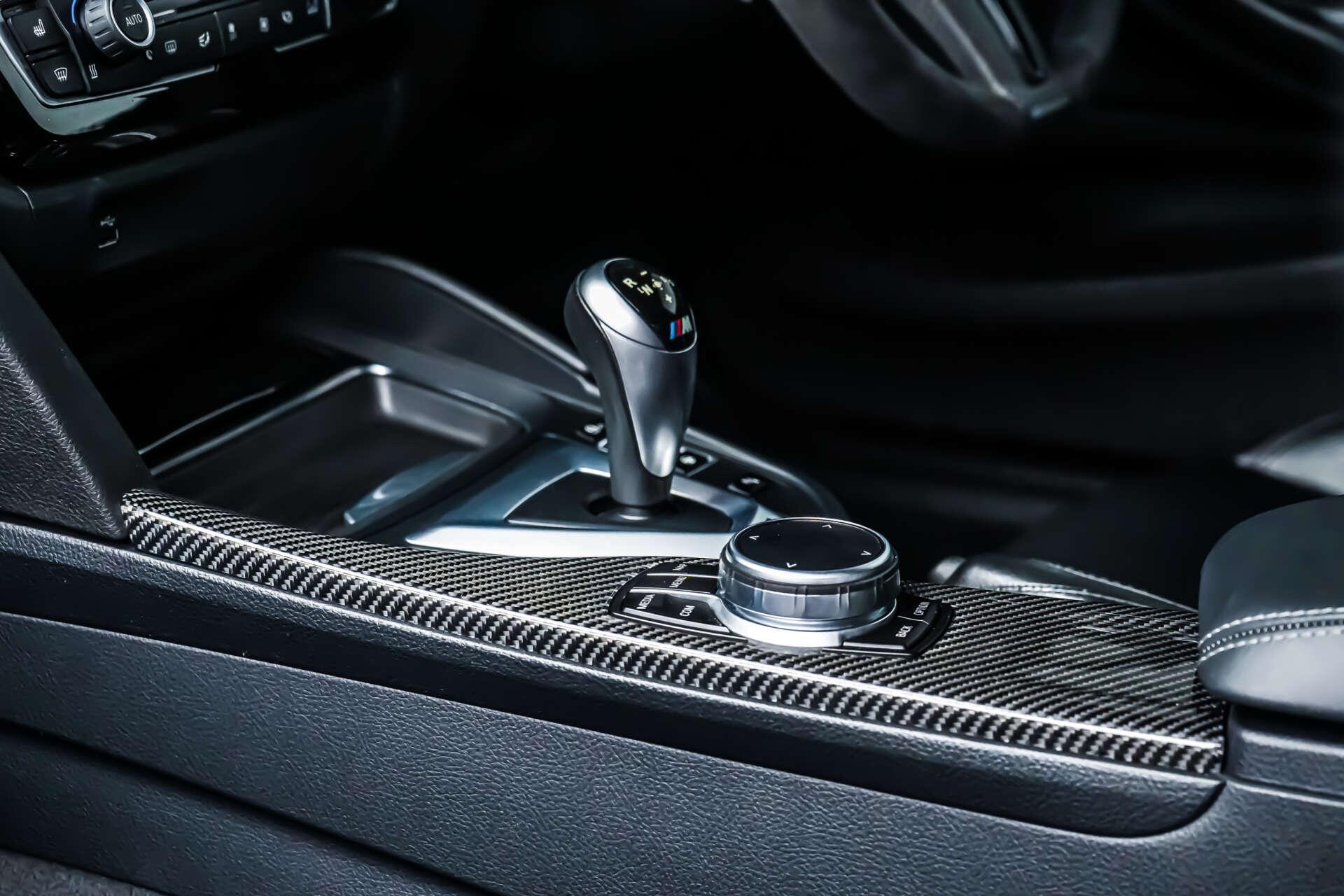 BMW M4 view 23