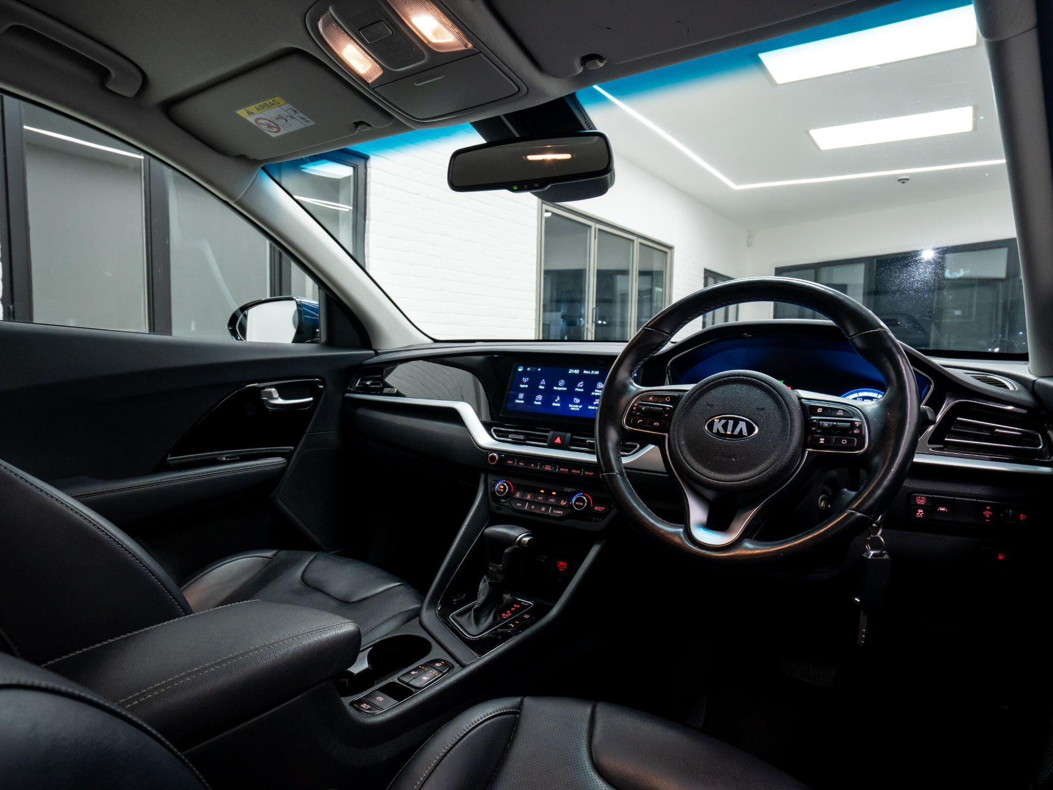Kia Niro view 5
