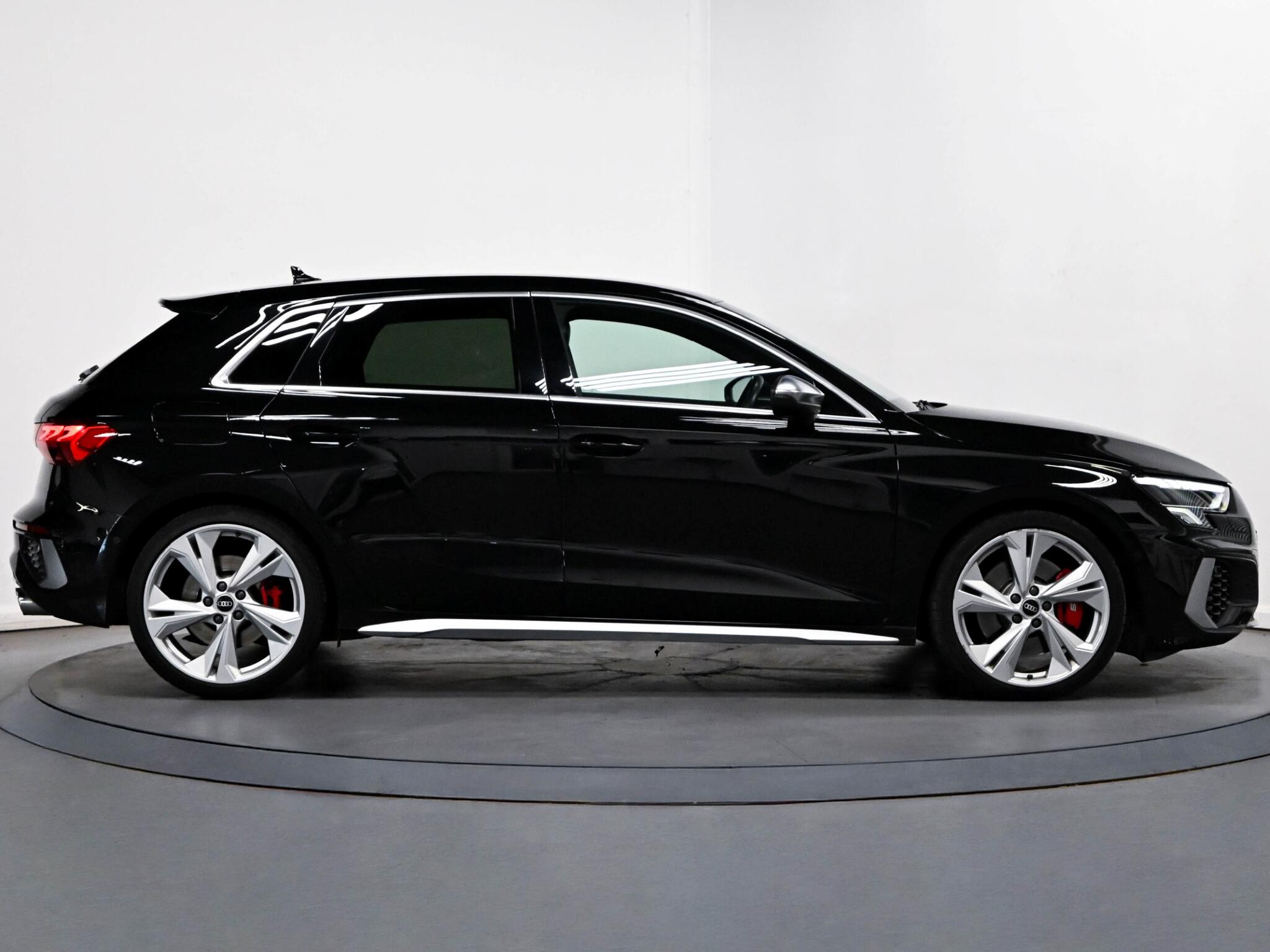 Audi S3 view 19