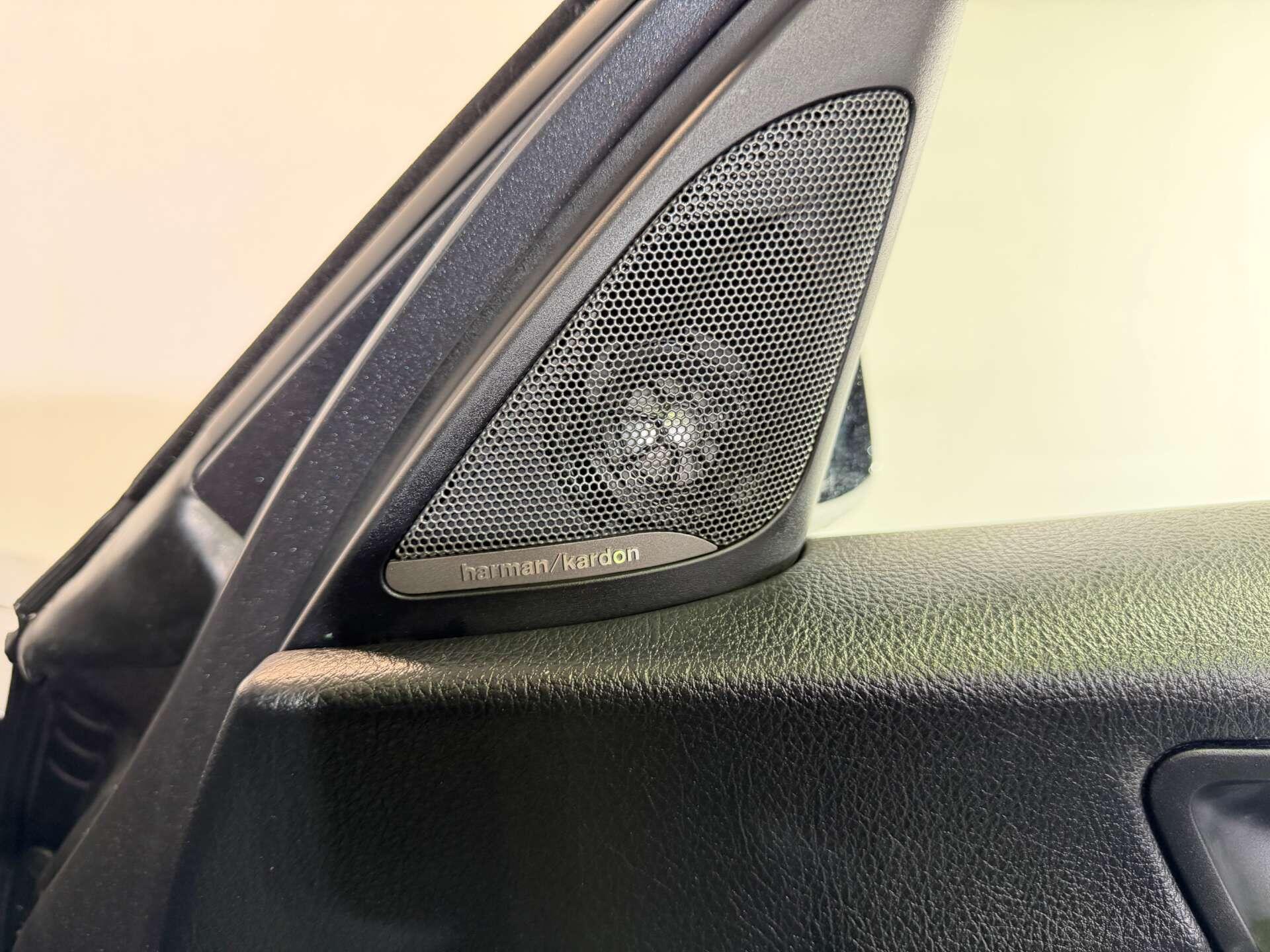 BMW 1 Series view 21