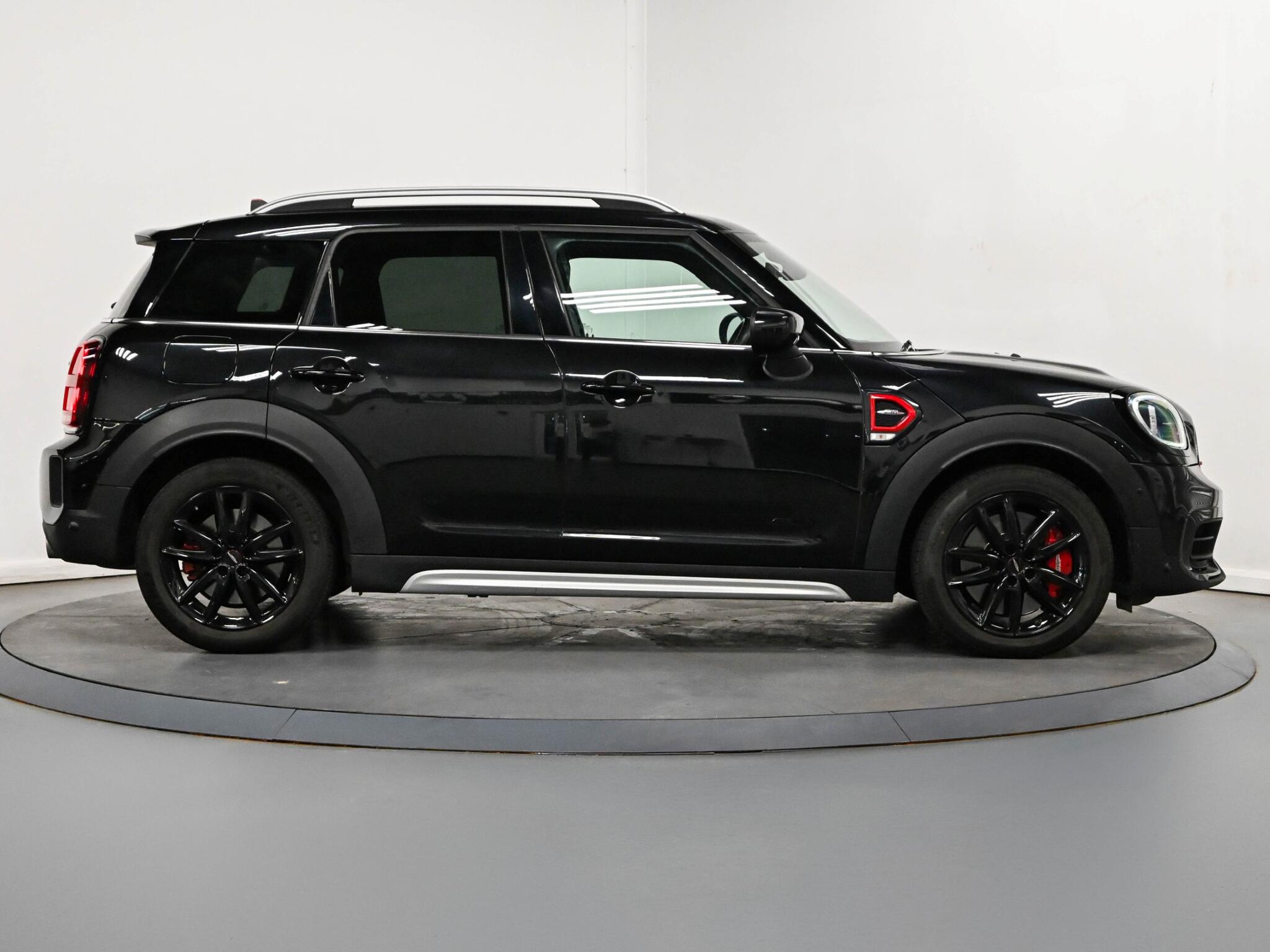 Mini Countryman view 21
