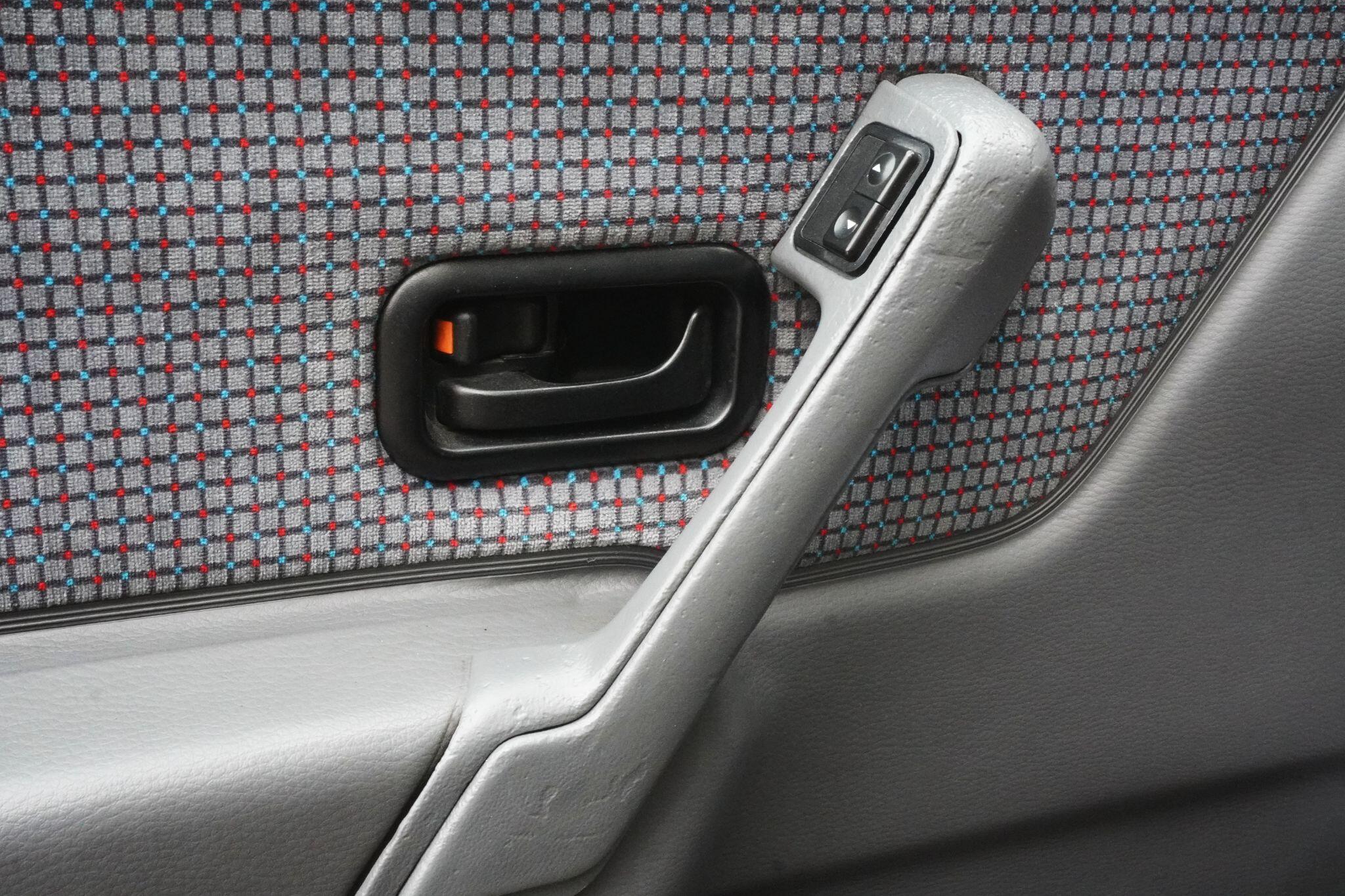 Ford Escort view 42